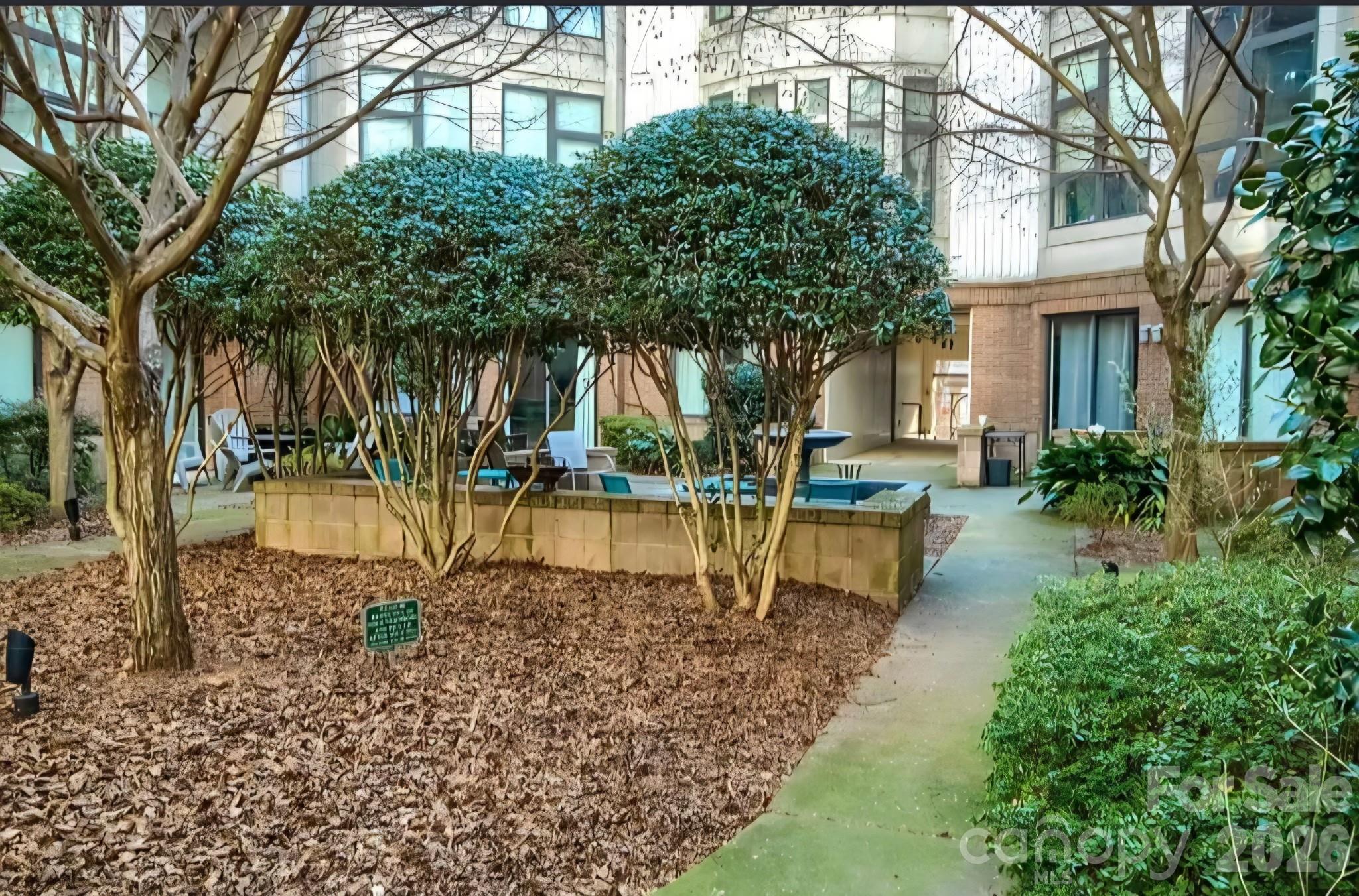 525 E 6th Street #222 — Charlotte