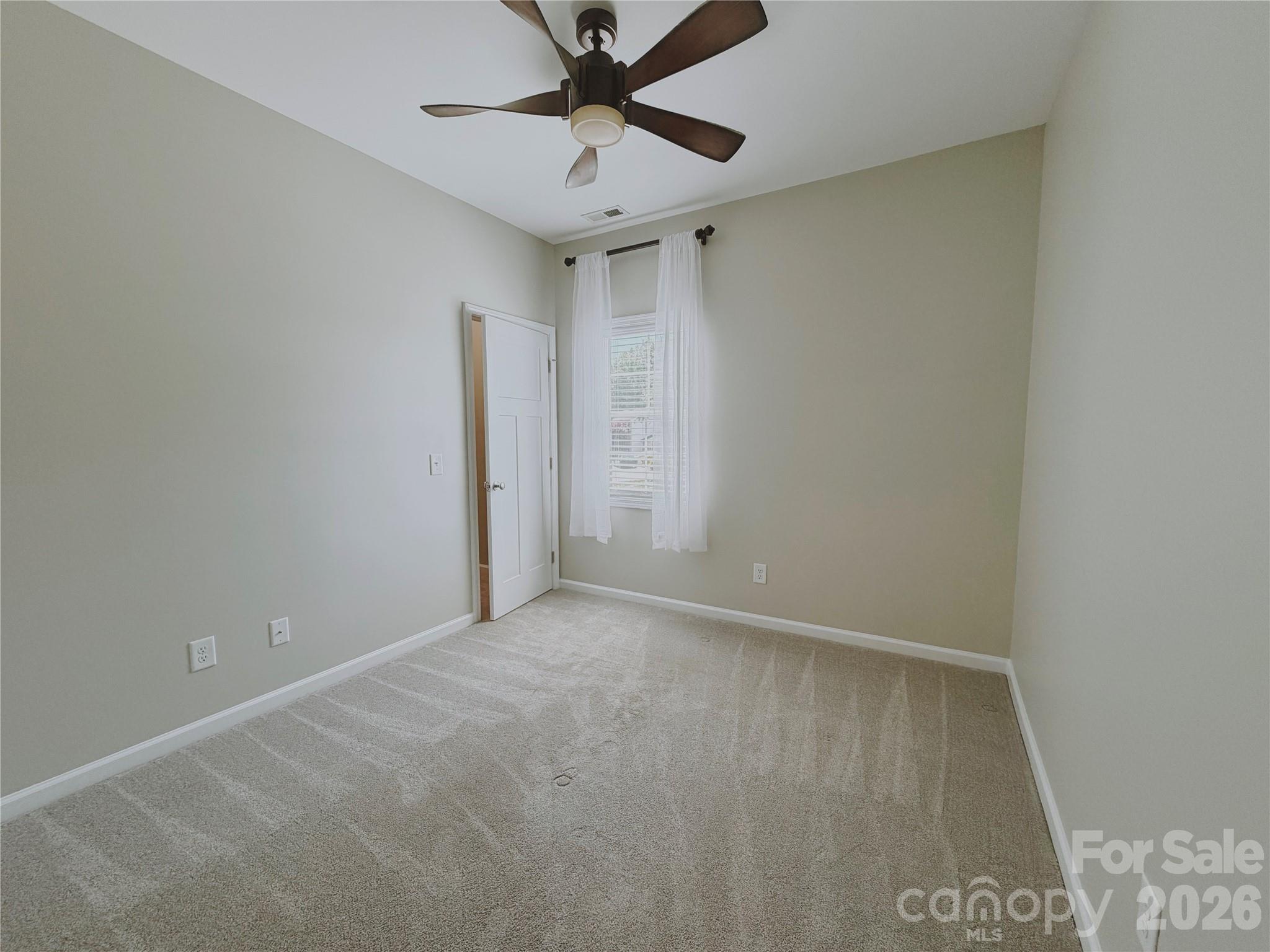 229 W G Street — Kannapolis