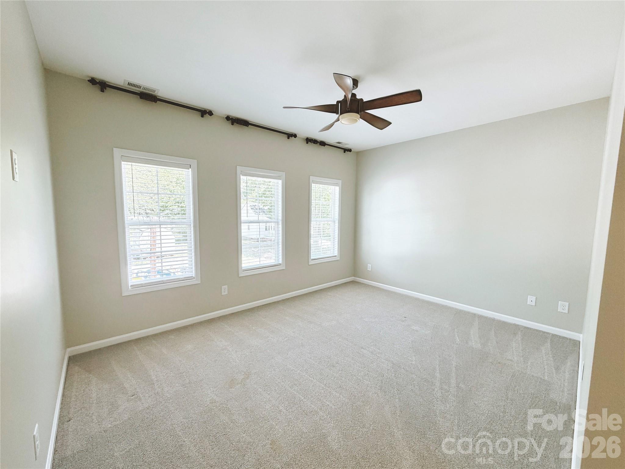 229 W G Street — Kannapolis