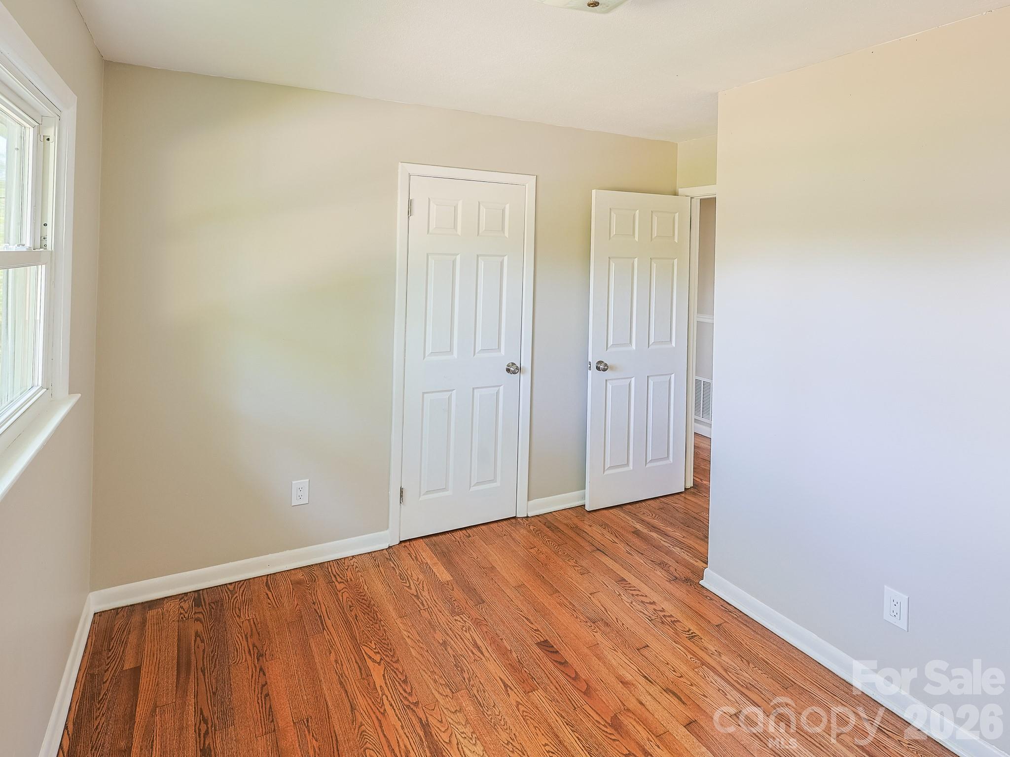 40 Oakley Road — Asheville