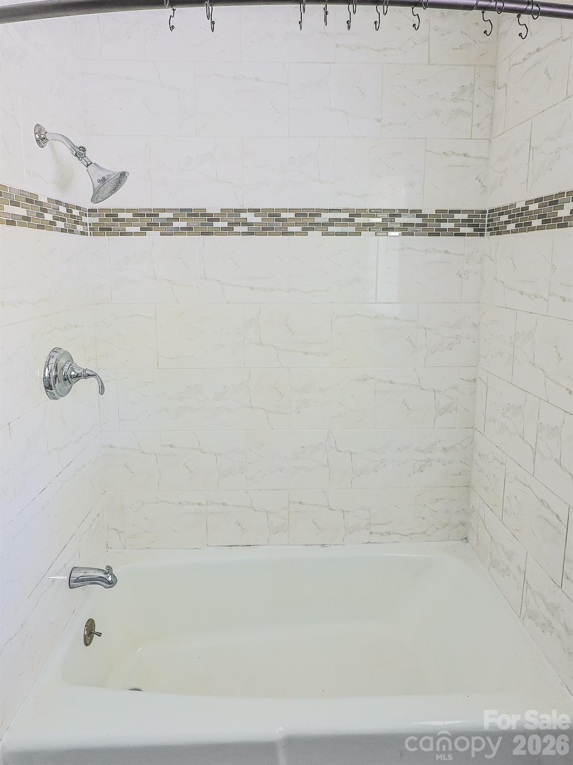40 Oakley Road — Asheville