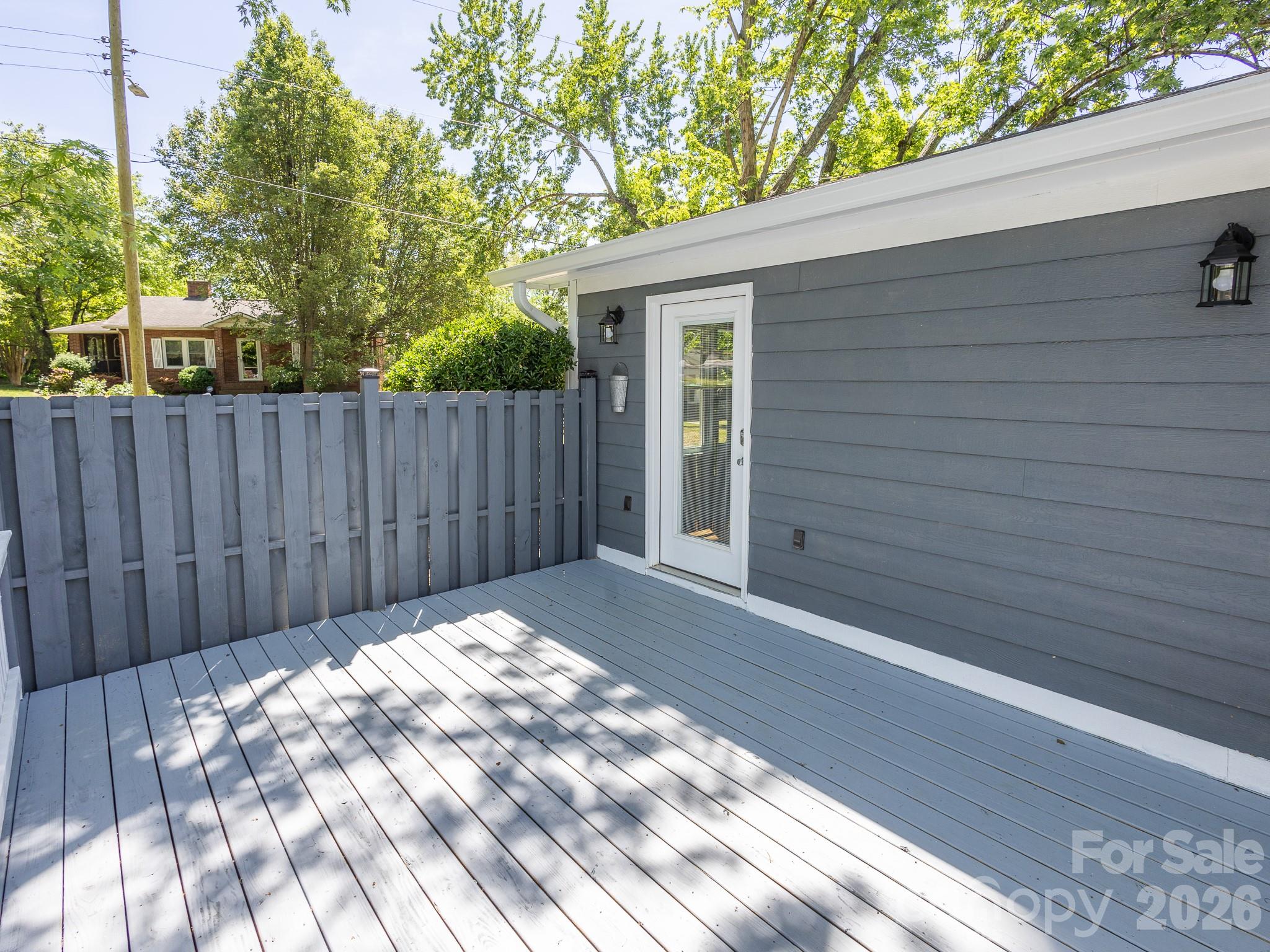 40 Oakley Road — Asheville