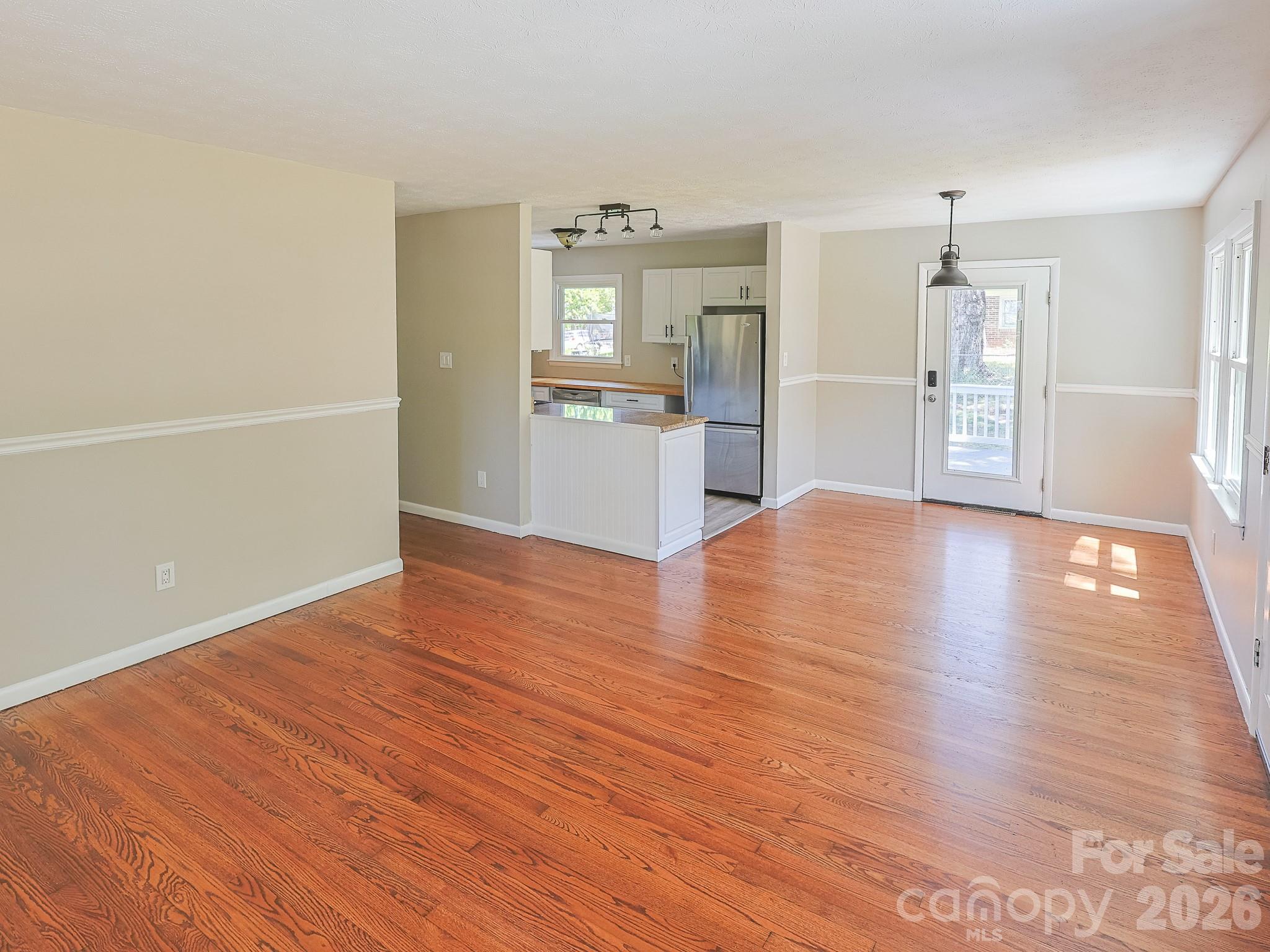40 Oakley Road — Asheville