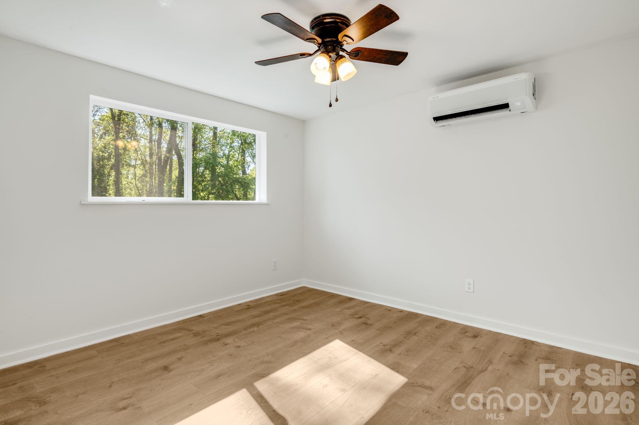 21 Oak Hill Drive — Asheville