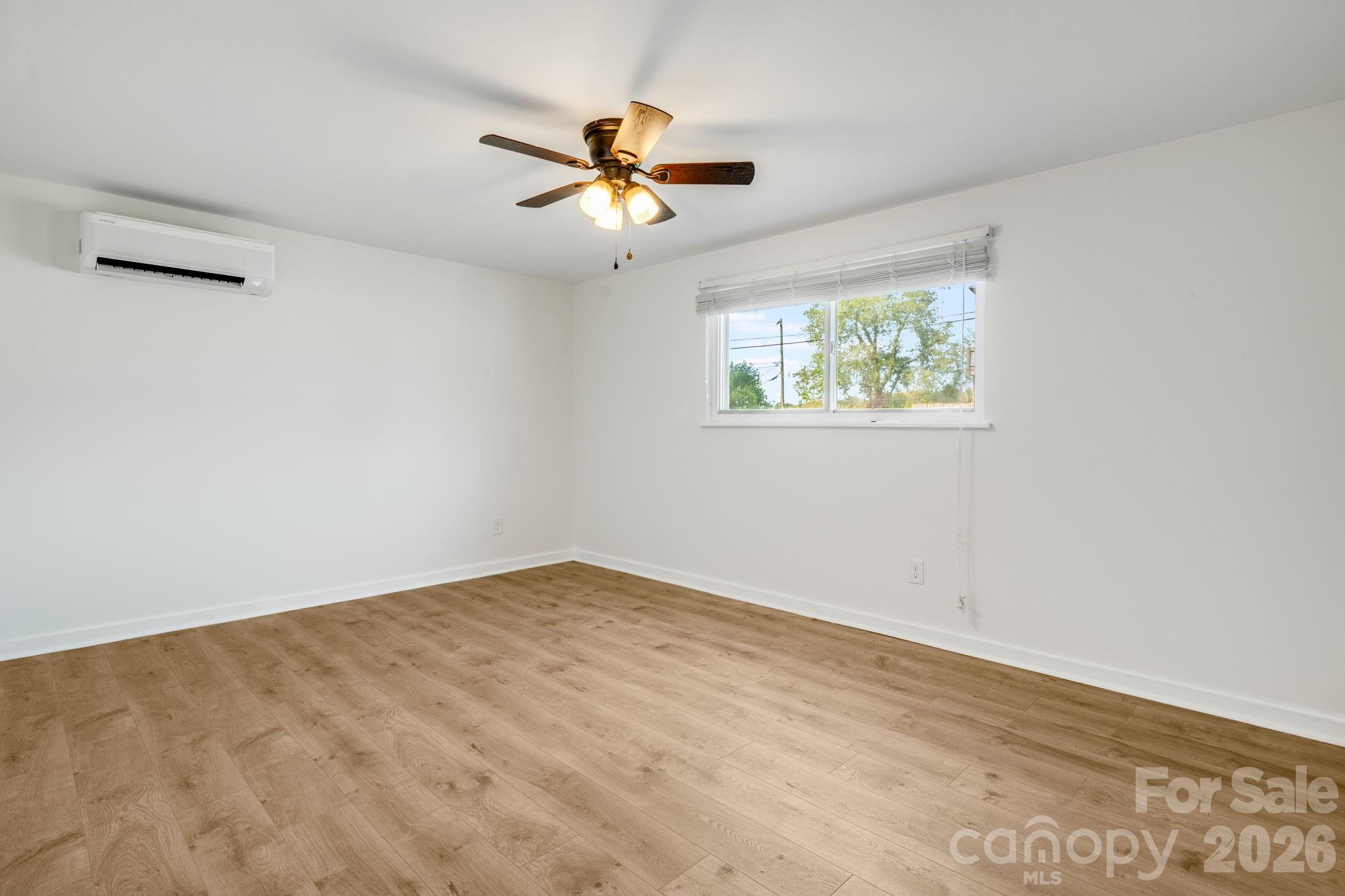 21 Oak Hill Drive — Asheville