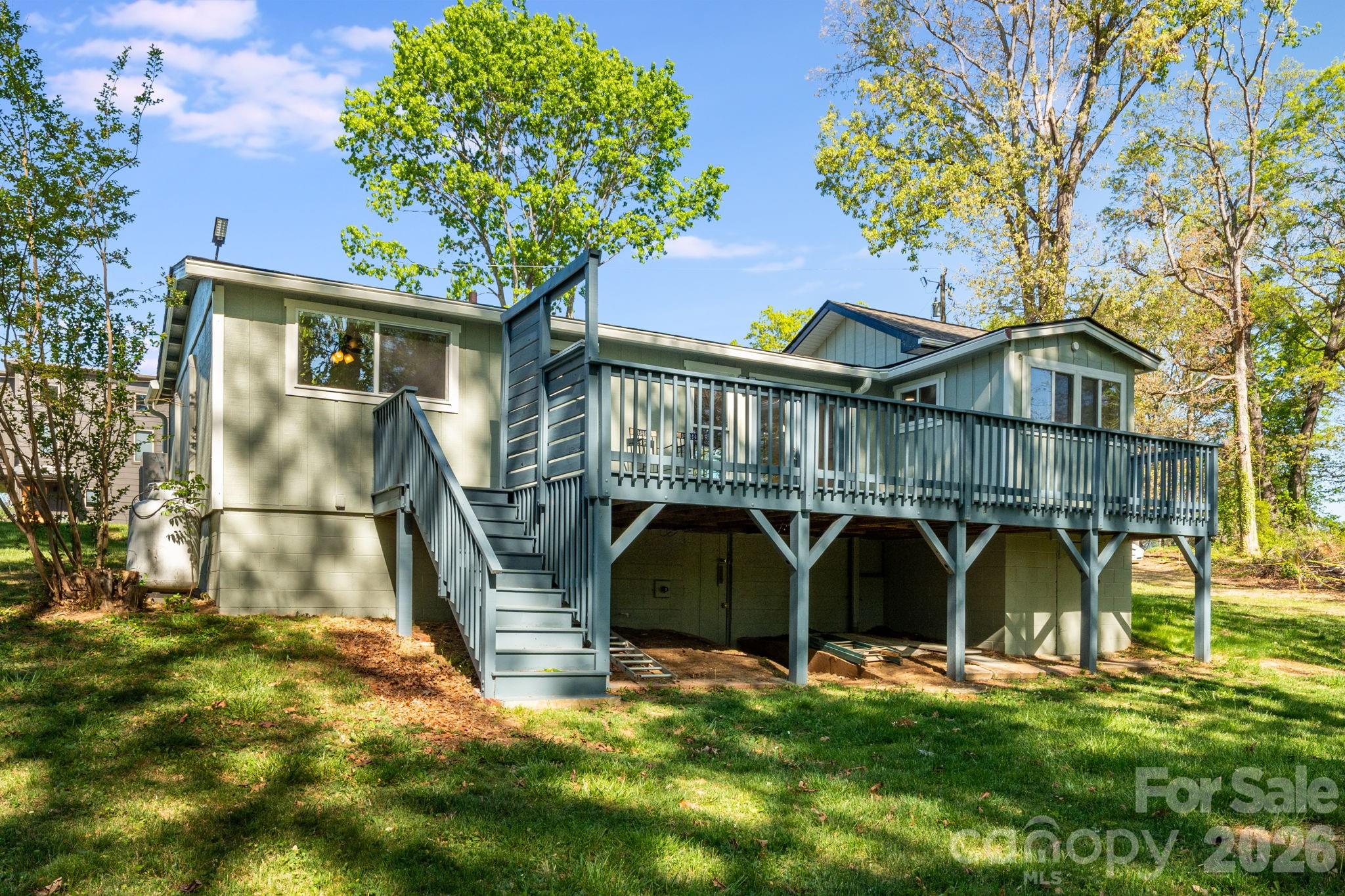 21 Oak Hill Drive — Asheville