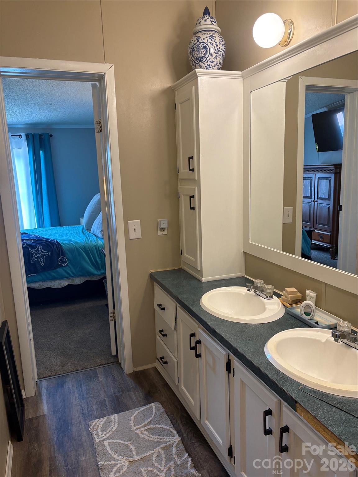 5507 Sandy Creek Court — Newton