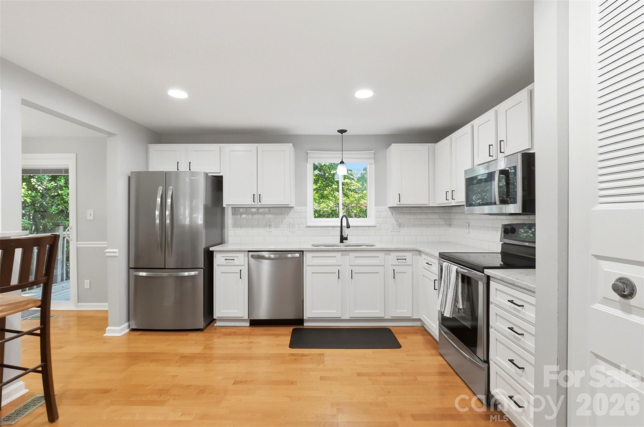 6723 Rollingridge Drive — Charlotte
