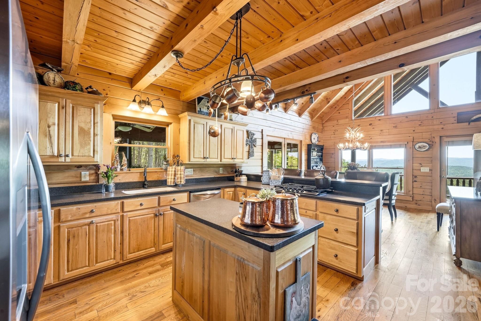 3918 Skyline Drive — Morganton