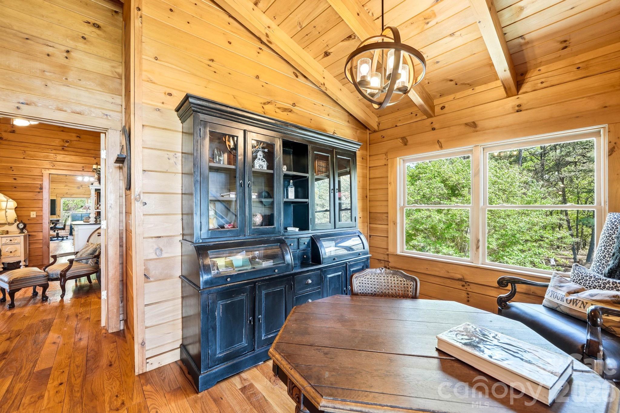 3918 Skyline Drive — Morganton
