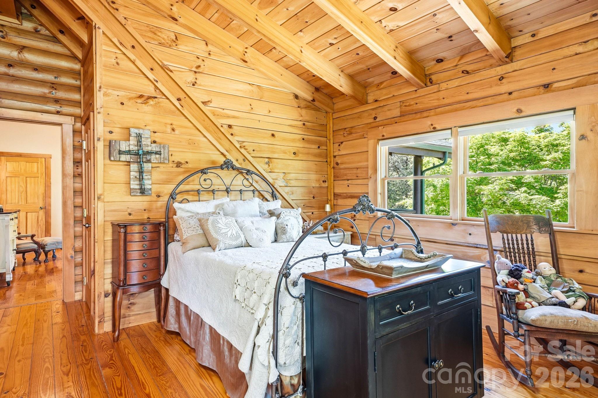 3918 Skyline Drive — Morganton