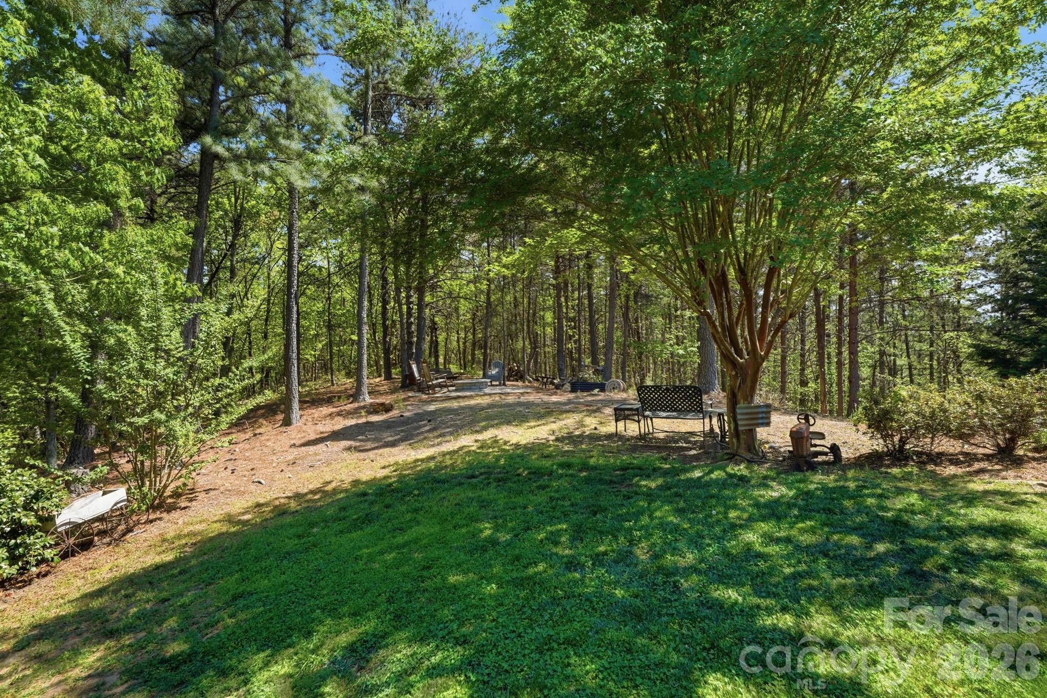 3918 Skyline Drive — Morganton