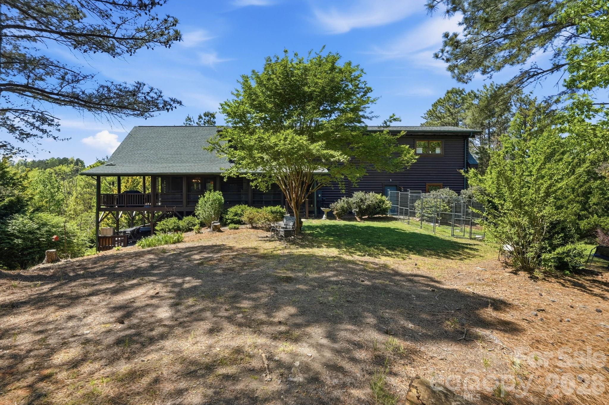 3918 Skyline Drive — Morganton