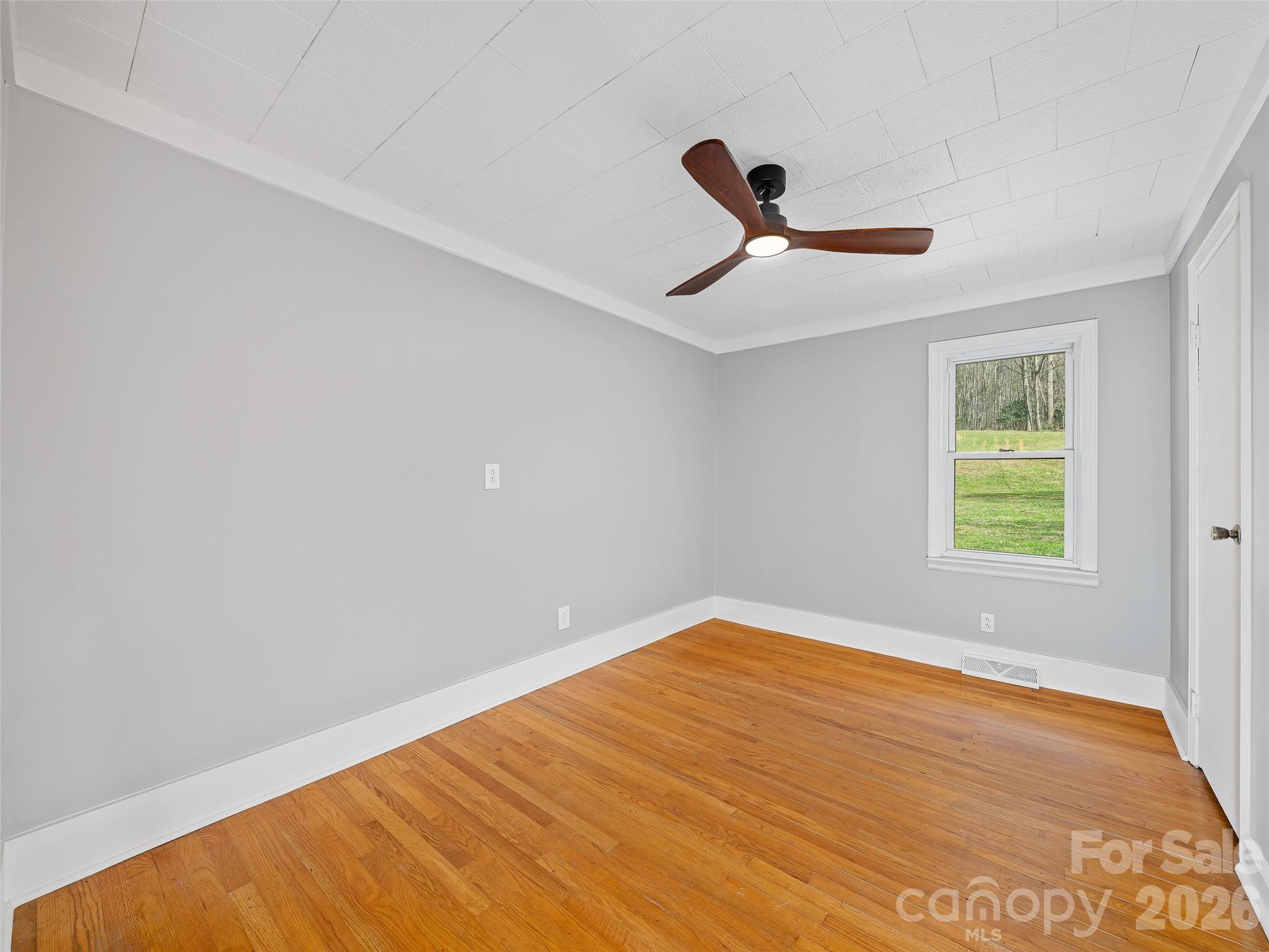 58 Possum Trot Road — Bakersville