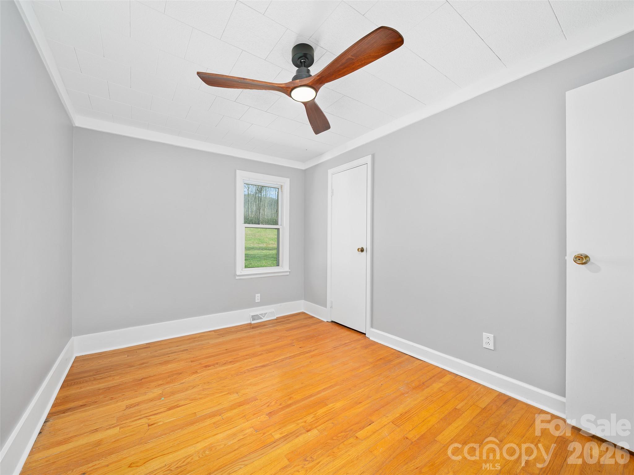 58 Possum Trot Road — Bakersville