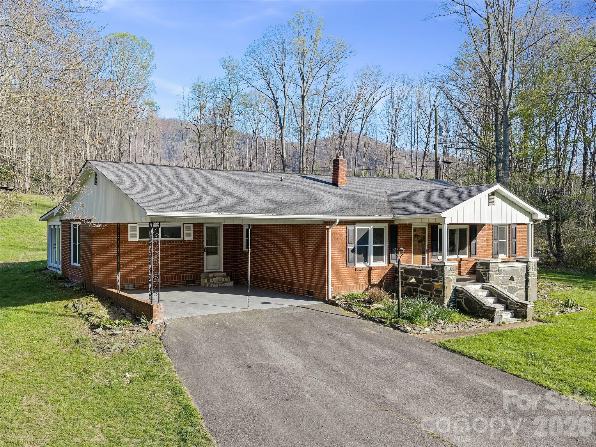 58 Possum Trot Road — Bakersville