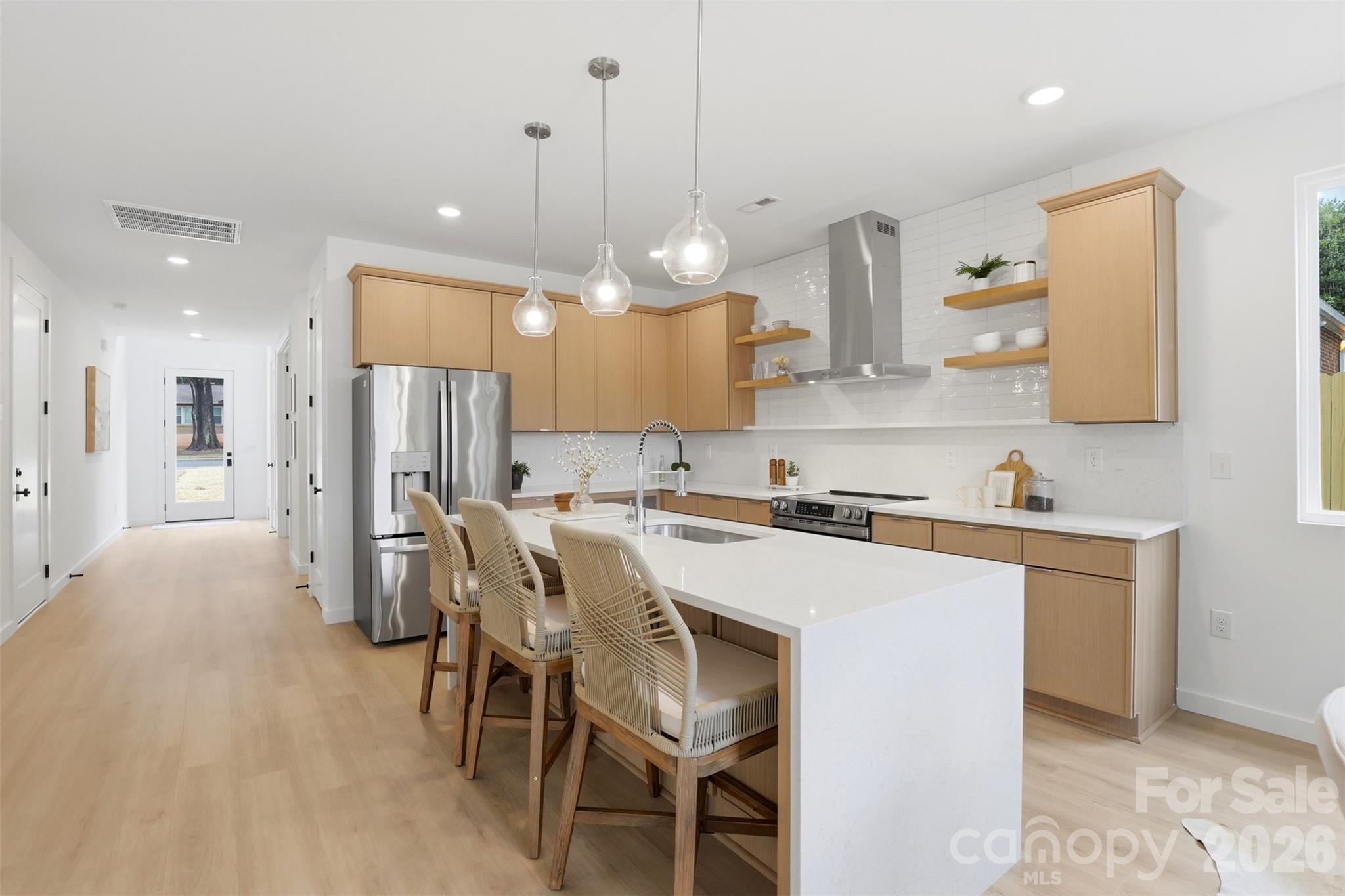 2822 Dogwood Avenue — Charlotte