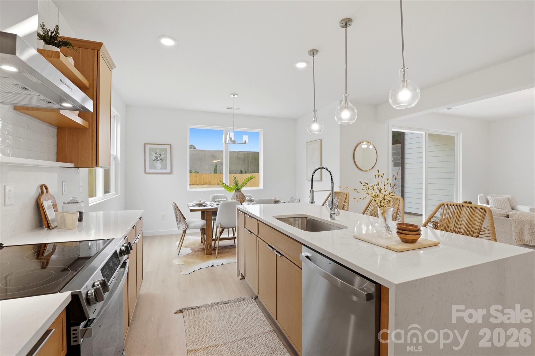 2822 Dogwood Avenue — Charlotte