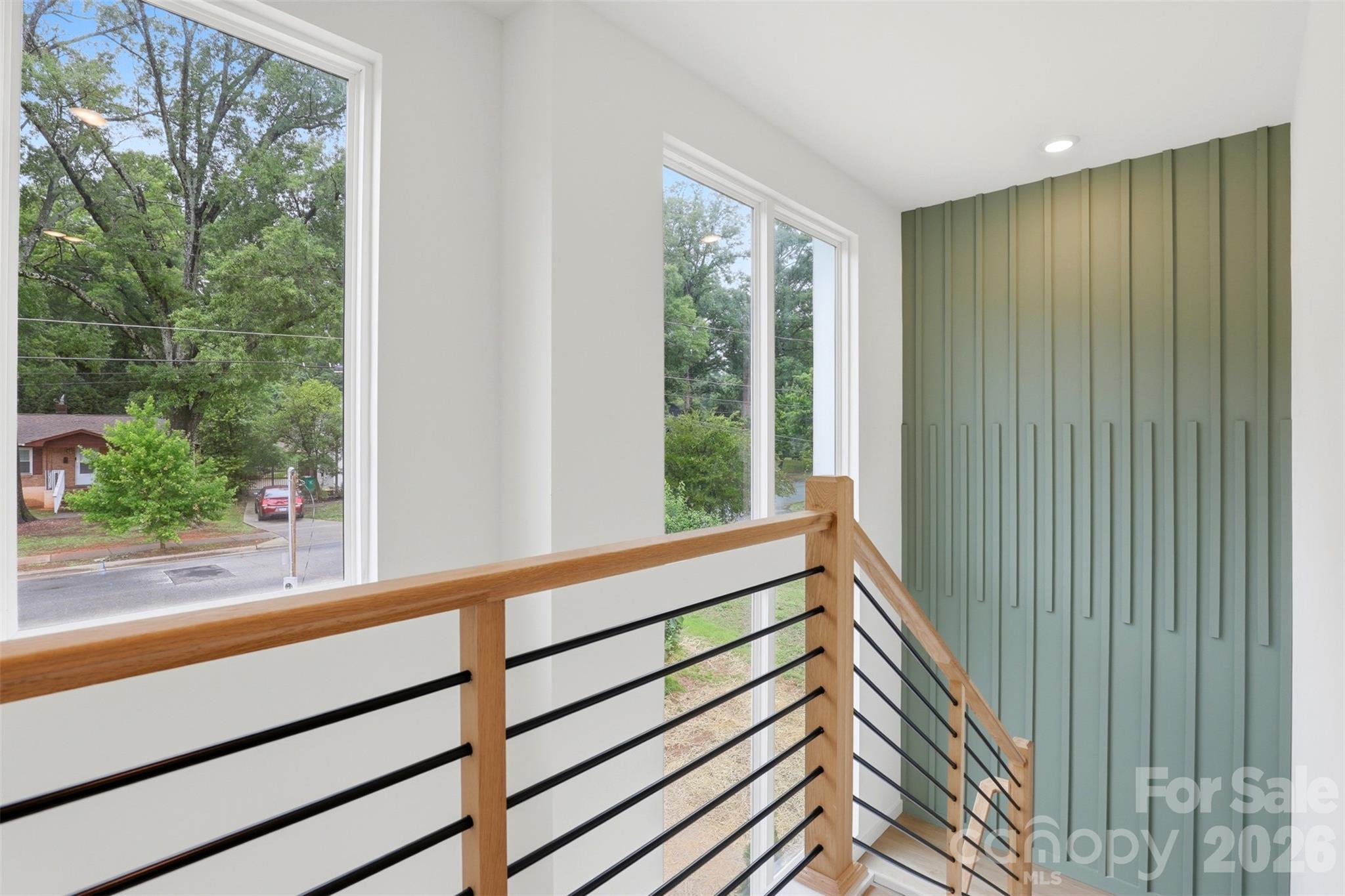 2822 Dogwood Avenue — Charlotte