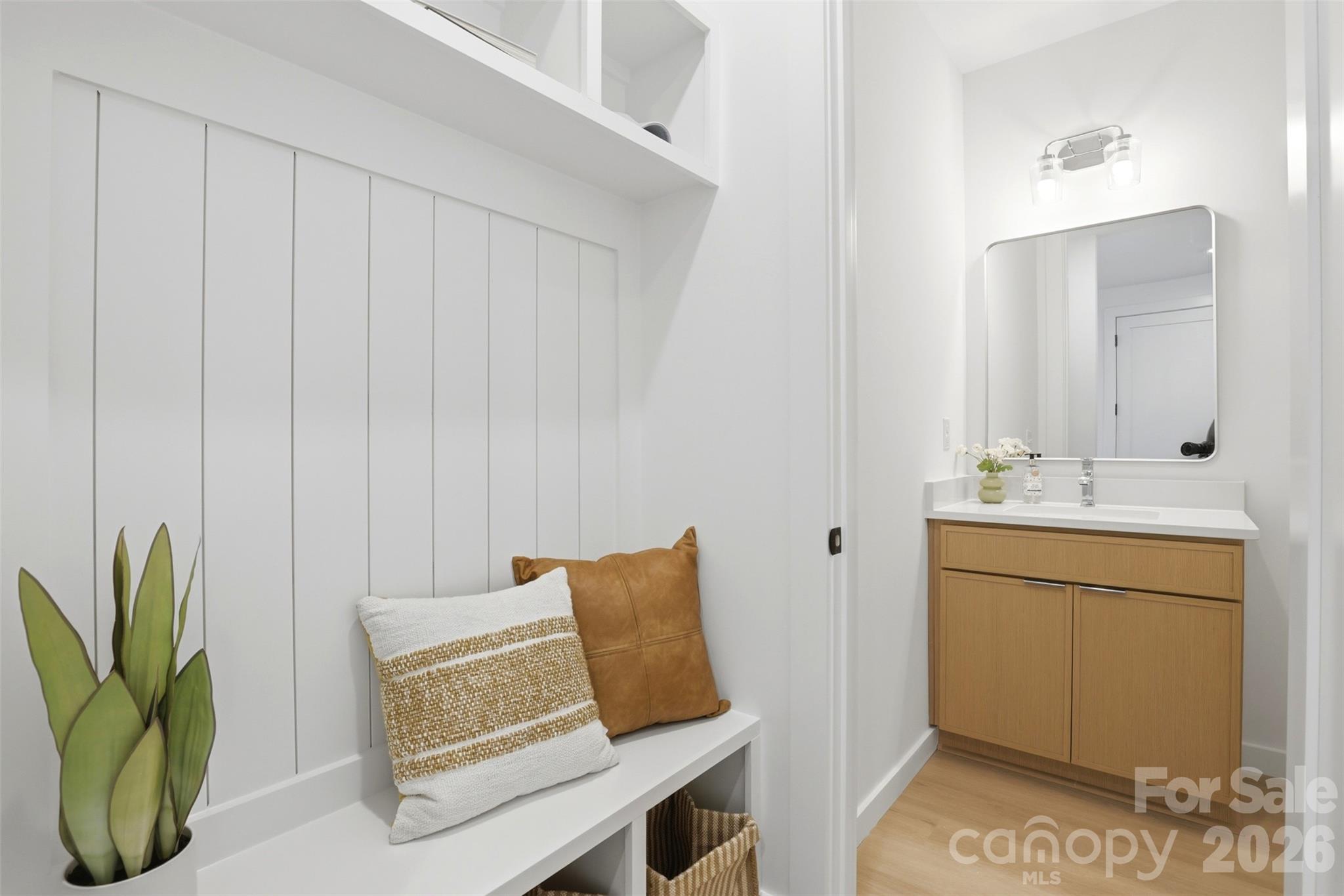 2822 Dogwood Avenue — Charlotte