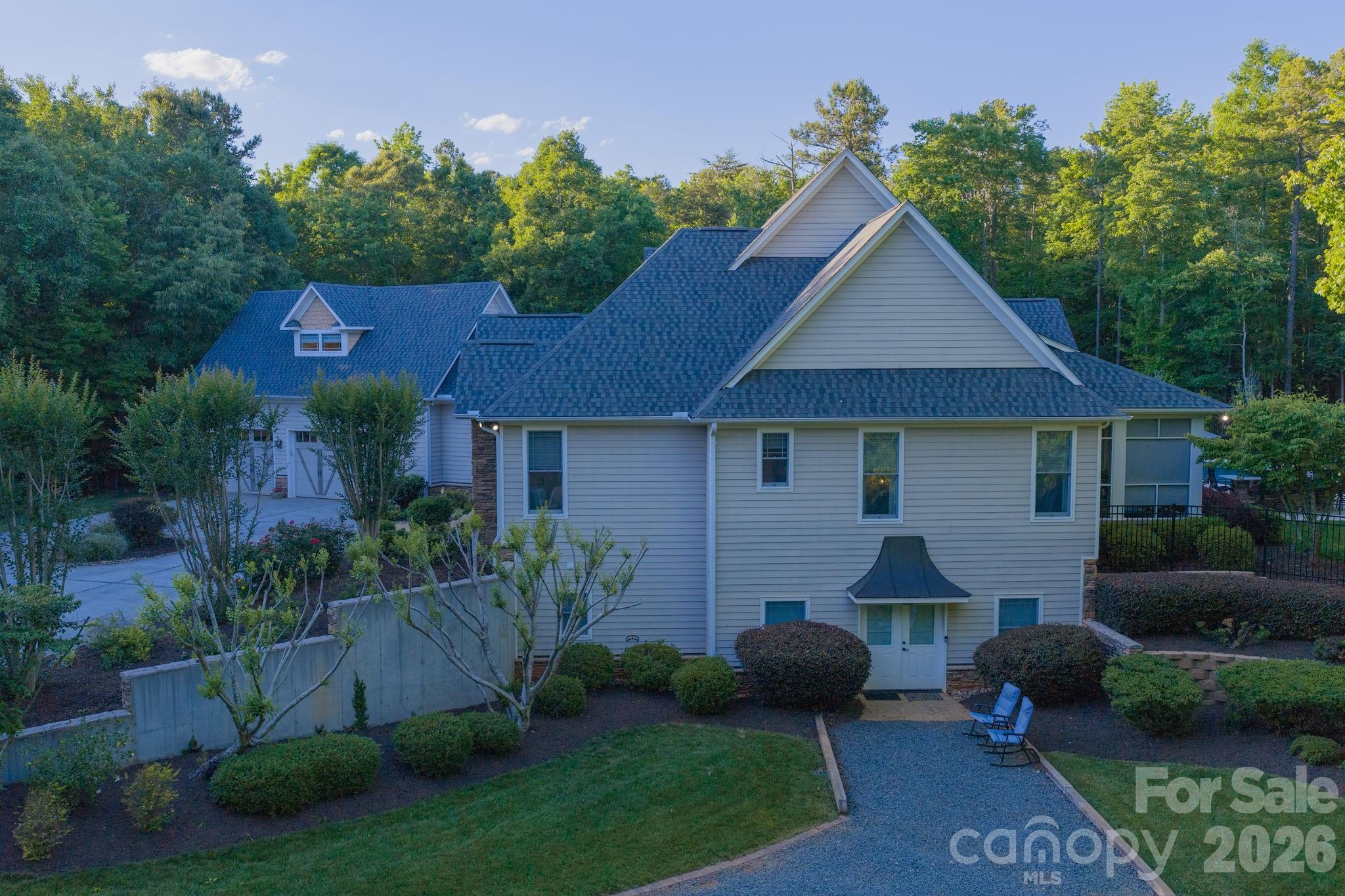 9717 Lancaster Highway — Waxhaw