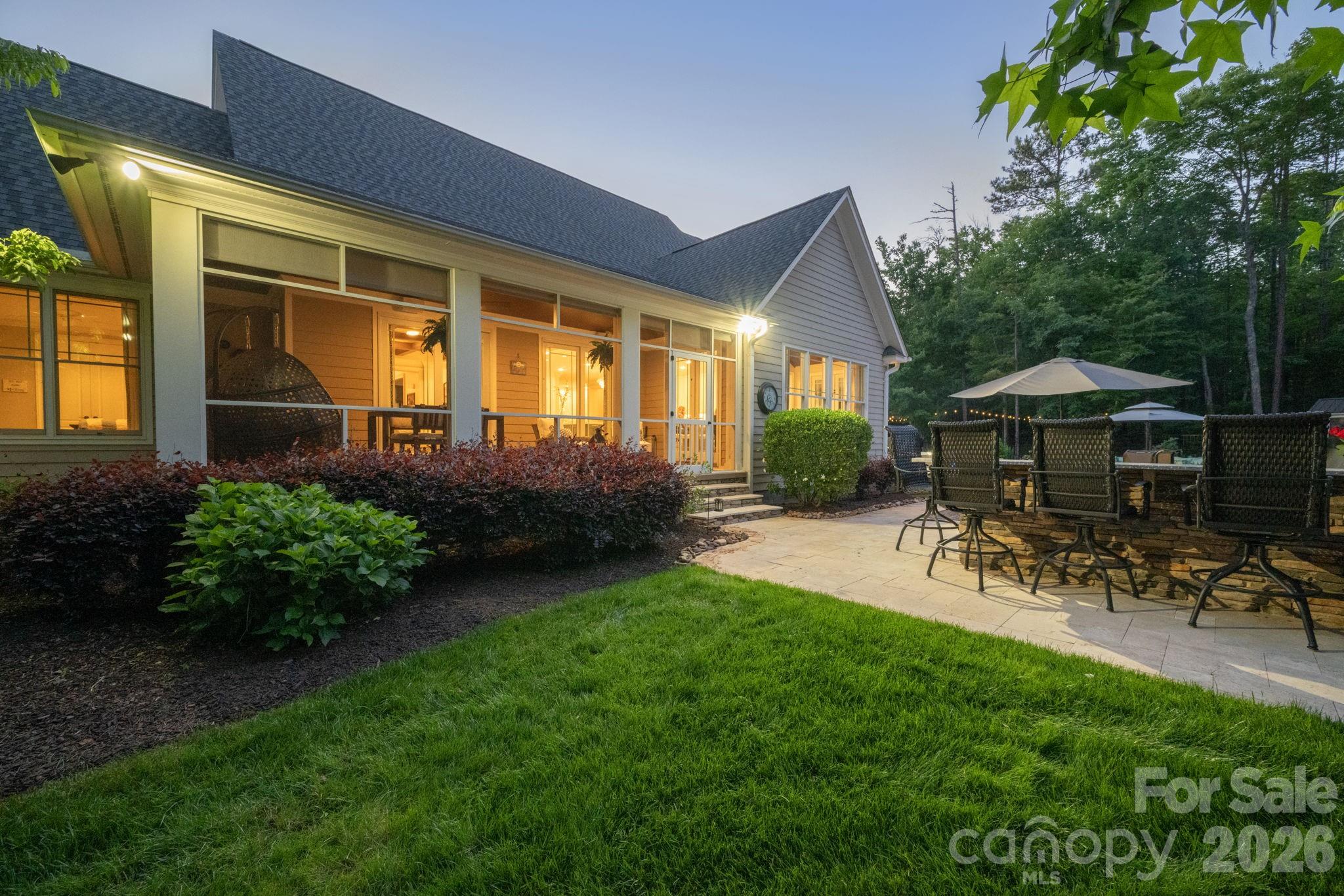 9717 Lancaster Highway — Waxhaw