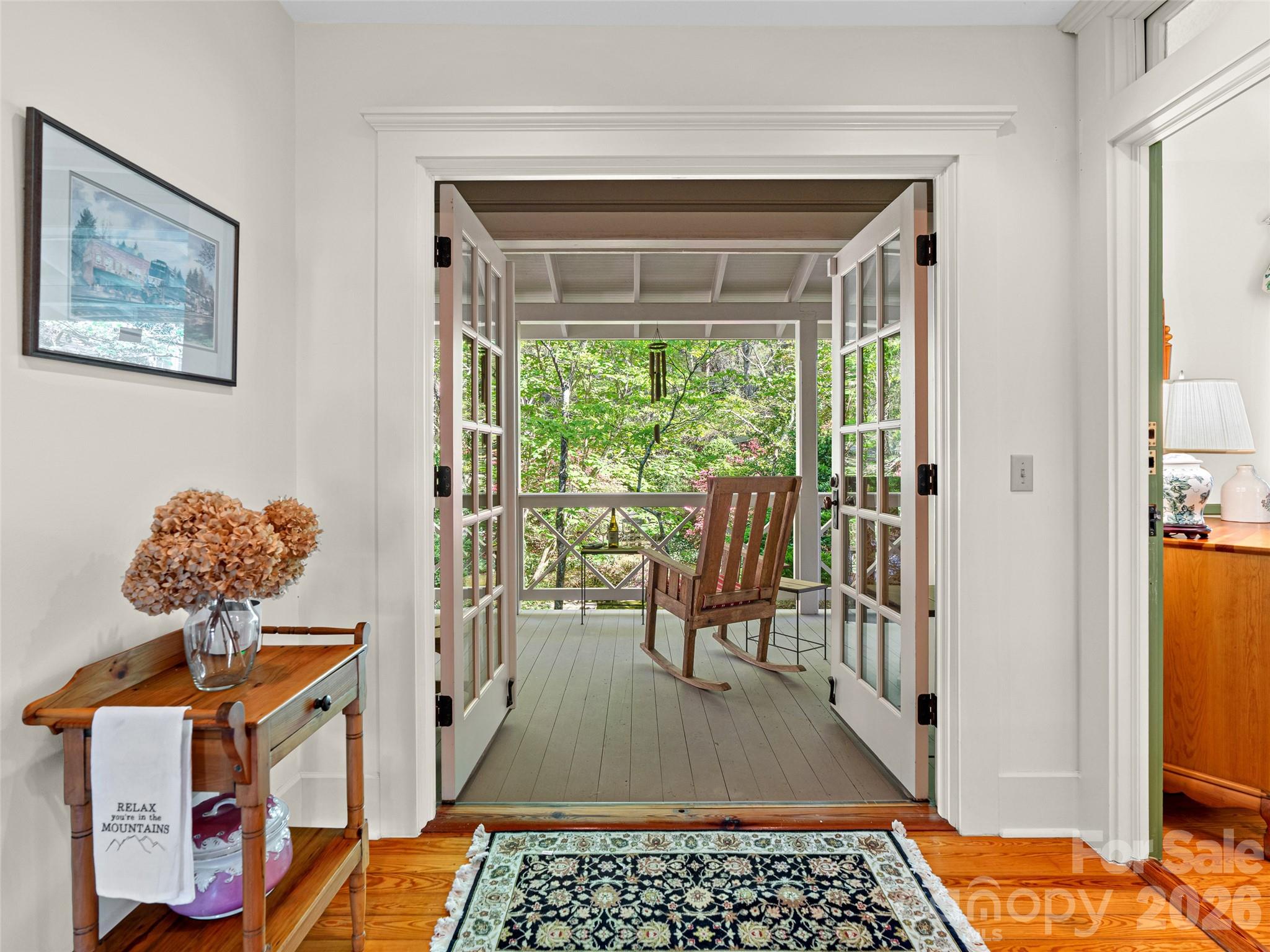 300 Ivy Terrace Drive — Saluda