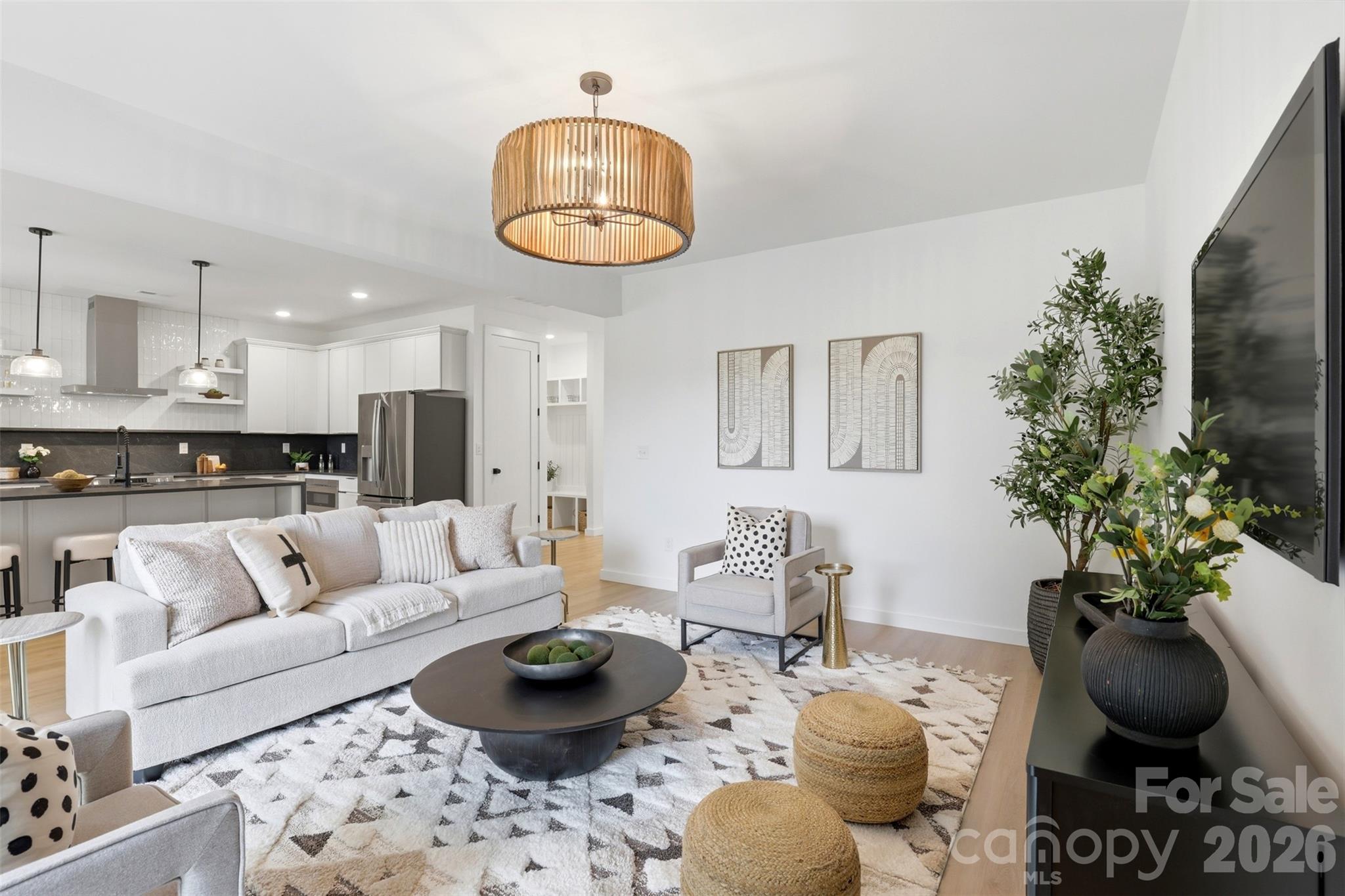 2818 Dogwood Avenue — Charlotte