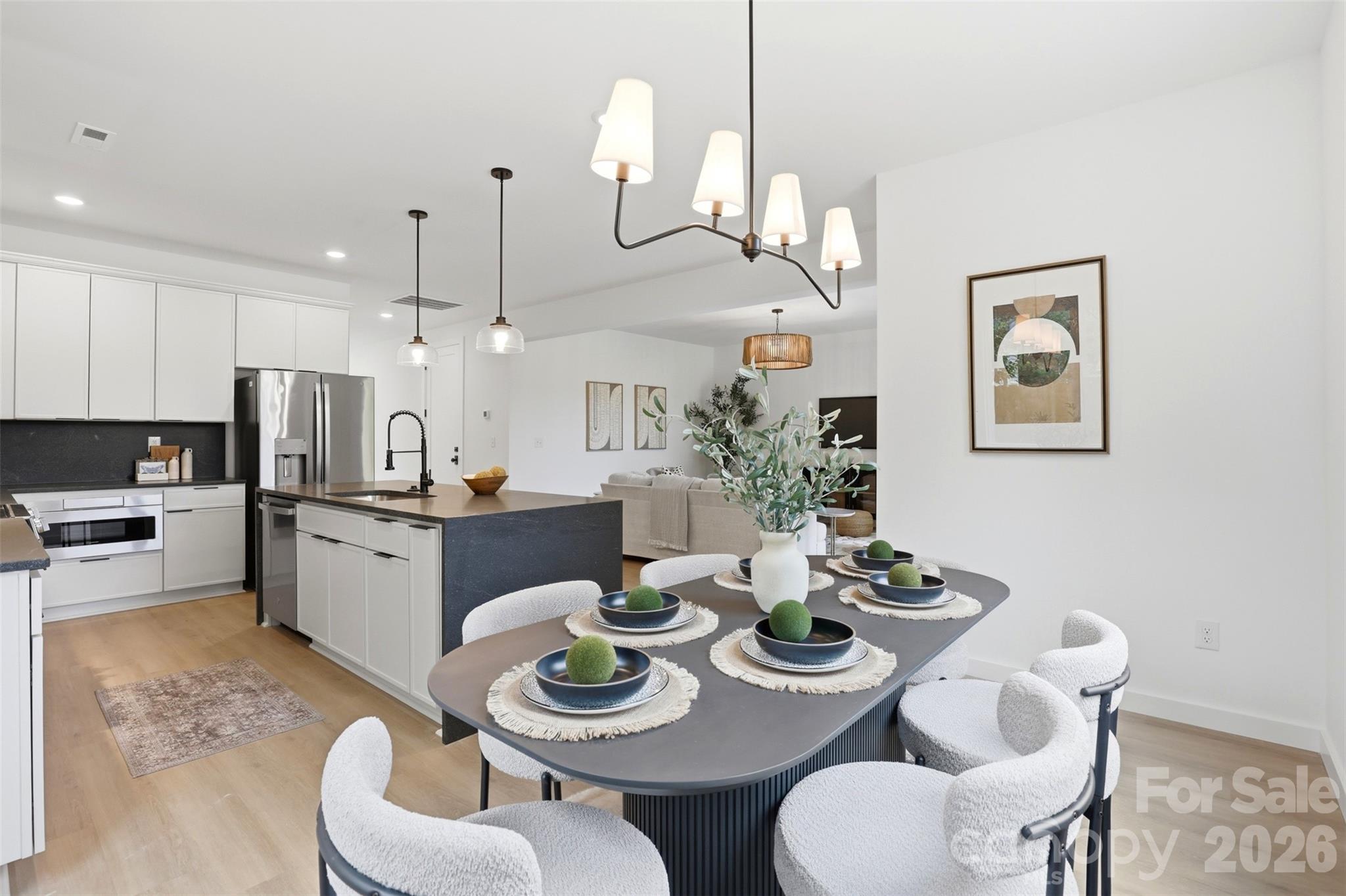 2818 Dogwood Avenue — Charlotte