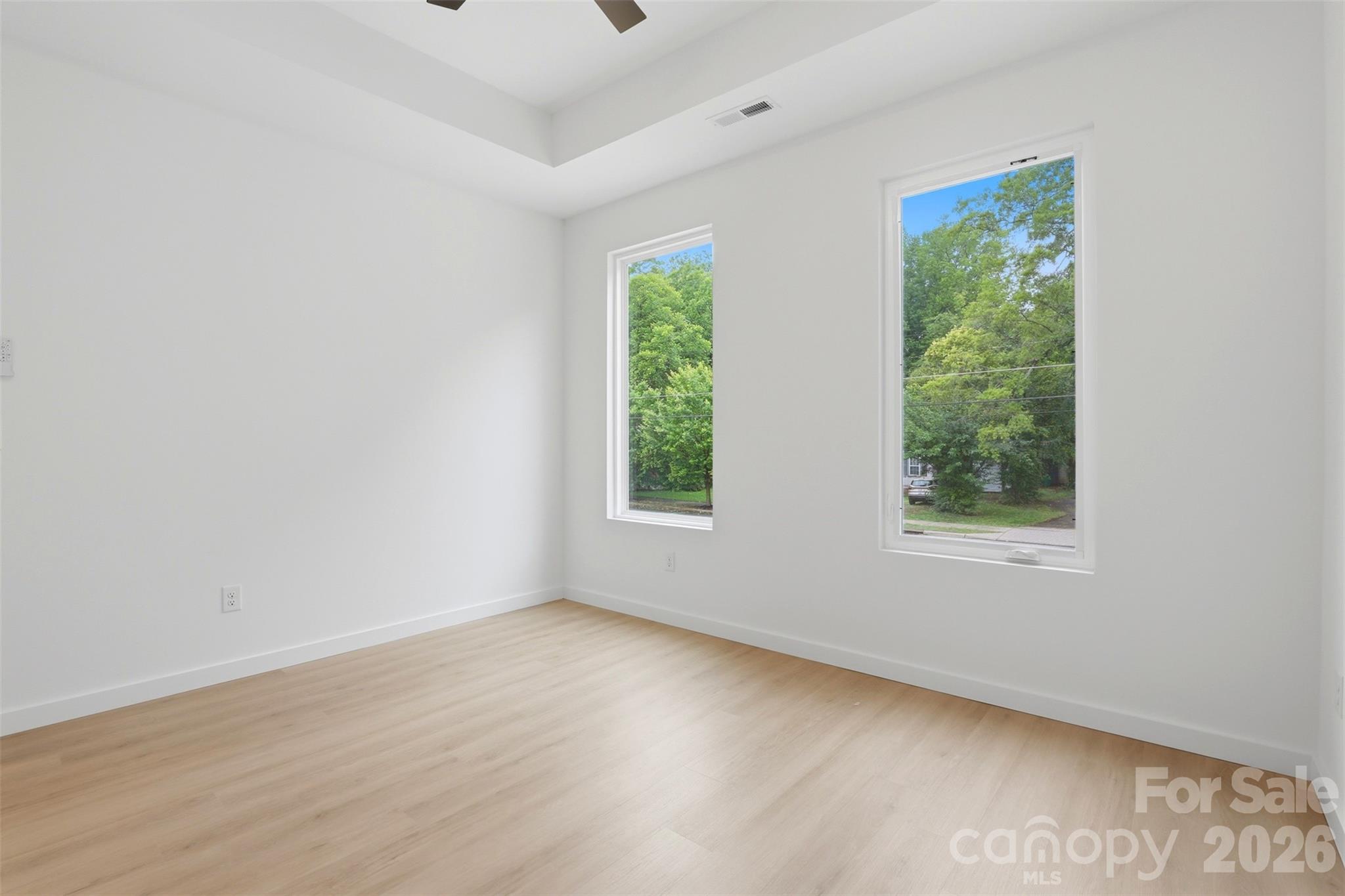 2818 Dogwood Avenue — Charlotte