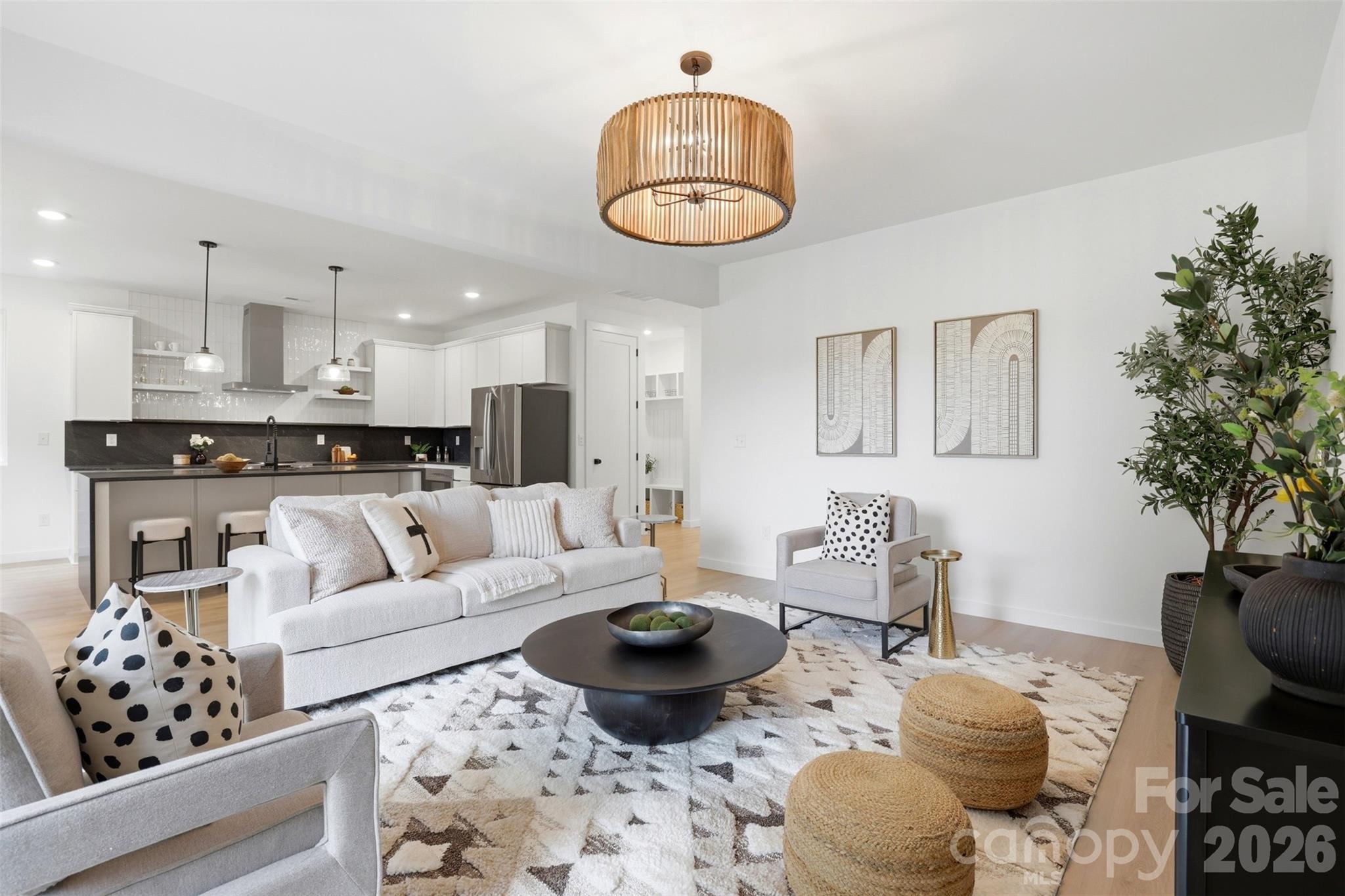 2818 Dogwood Avenue — Charlotte