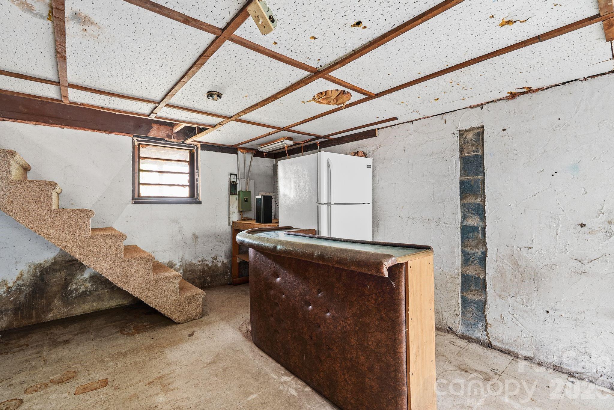 112 Hidden Forest Estate — Candler