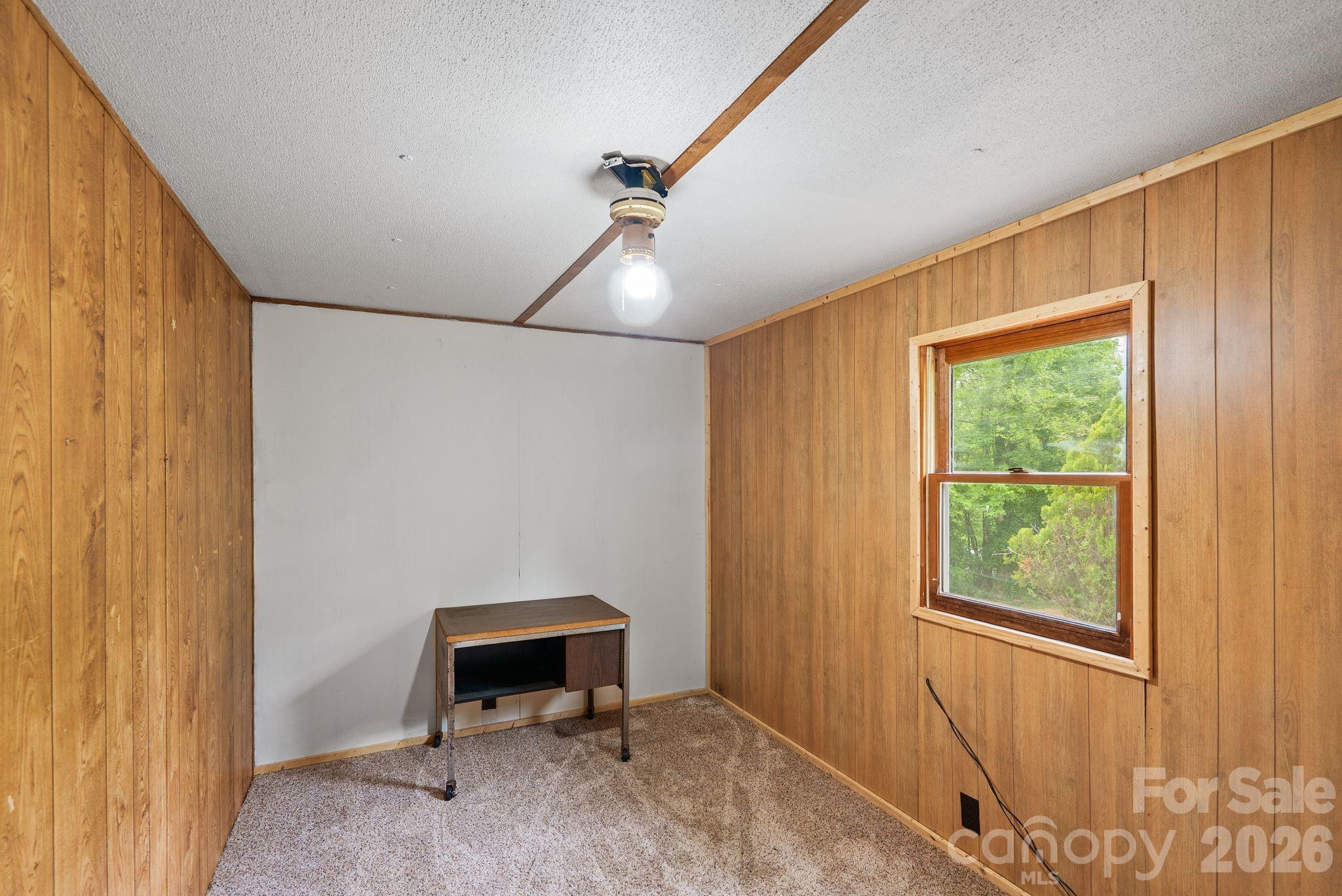 112 Hidden Forest Estate — Candler