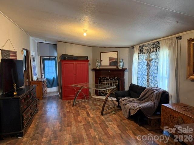 19 Streamview Lane — Arden