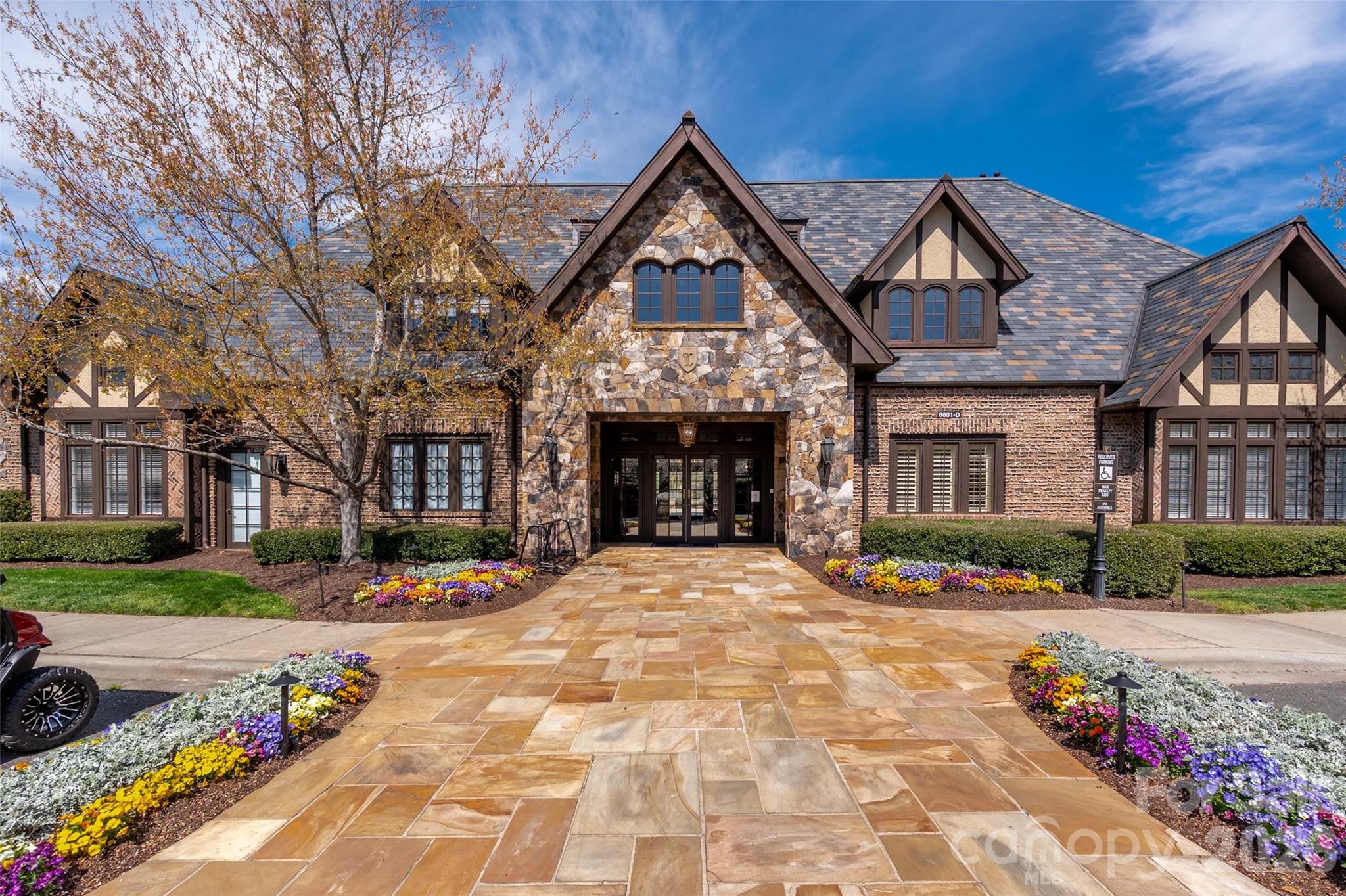 209 Glenmoor Drive — Waxhaw