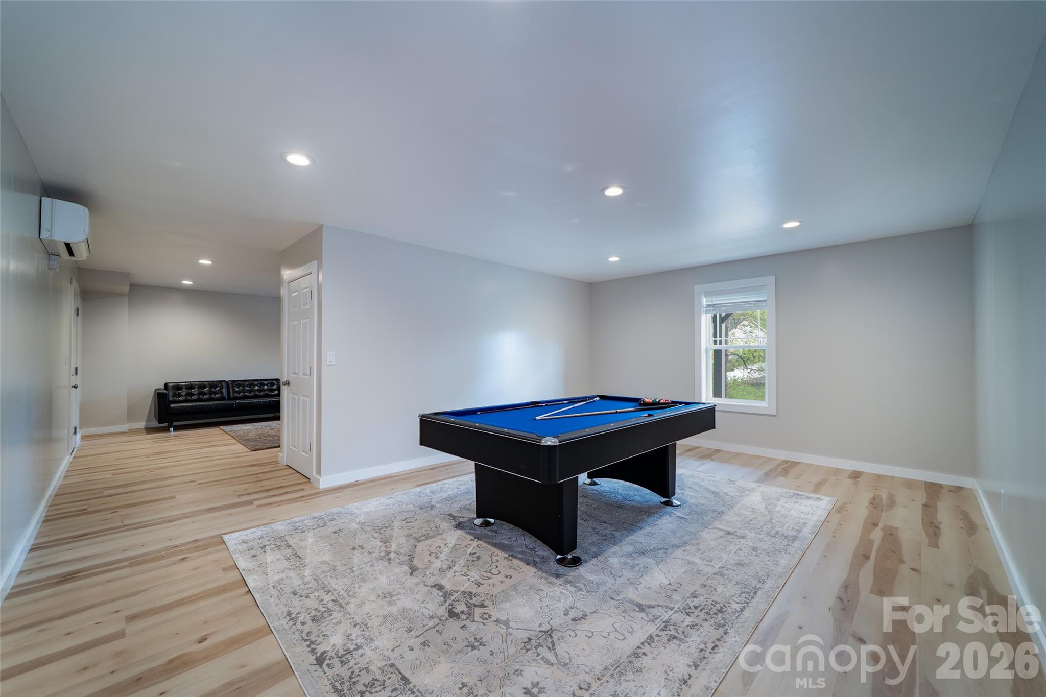 16 DanielBrooke Drive — Asheville