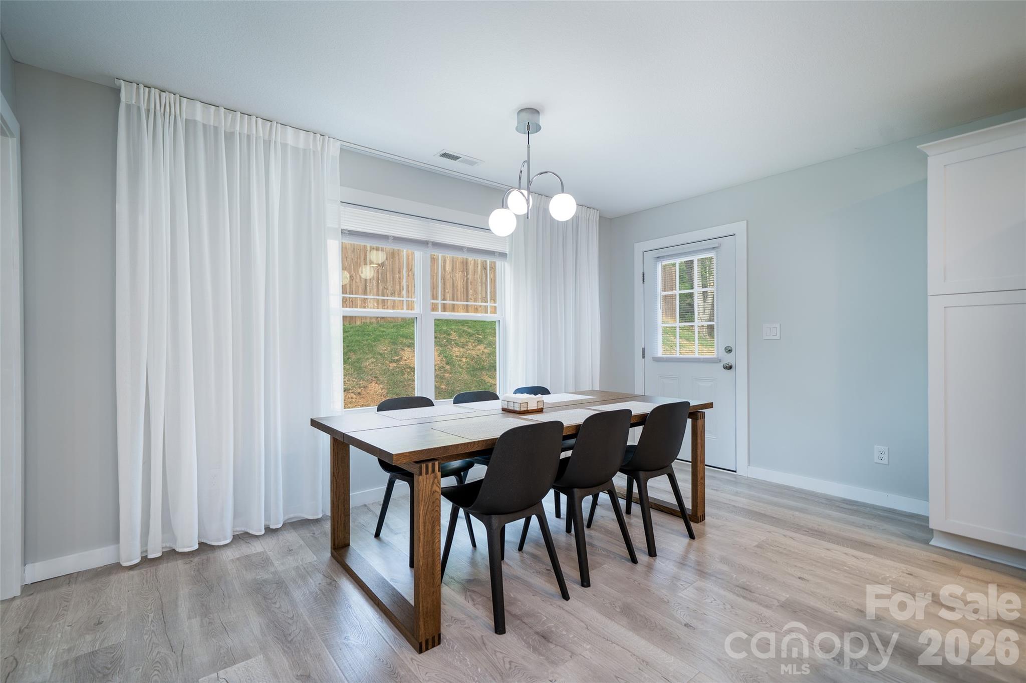 16 DanielBrooke Drive — Asheville