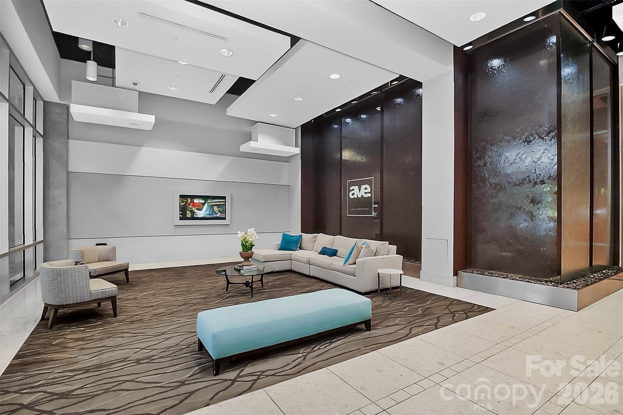 210 N Church Street #1512 — Charlotte