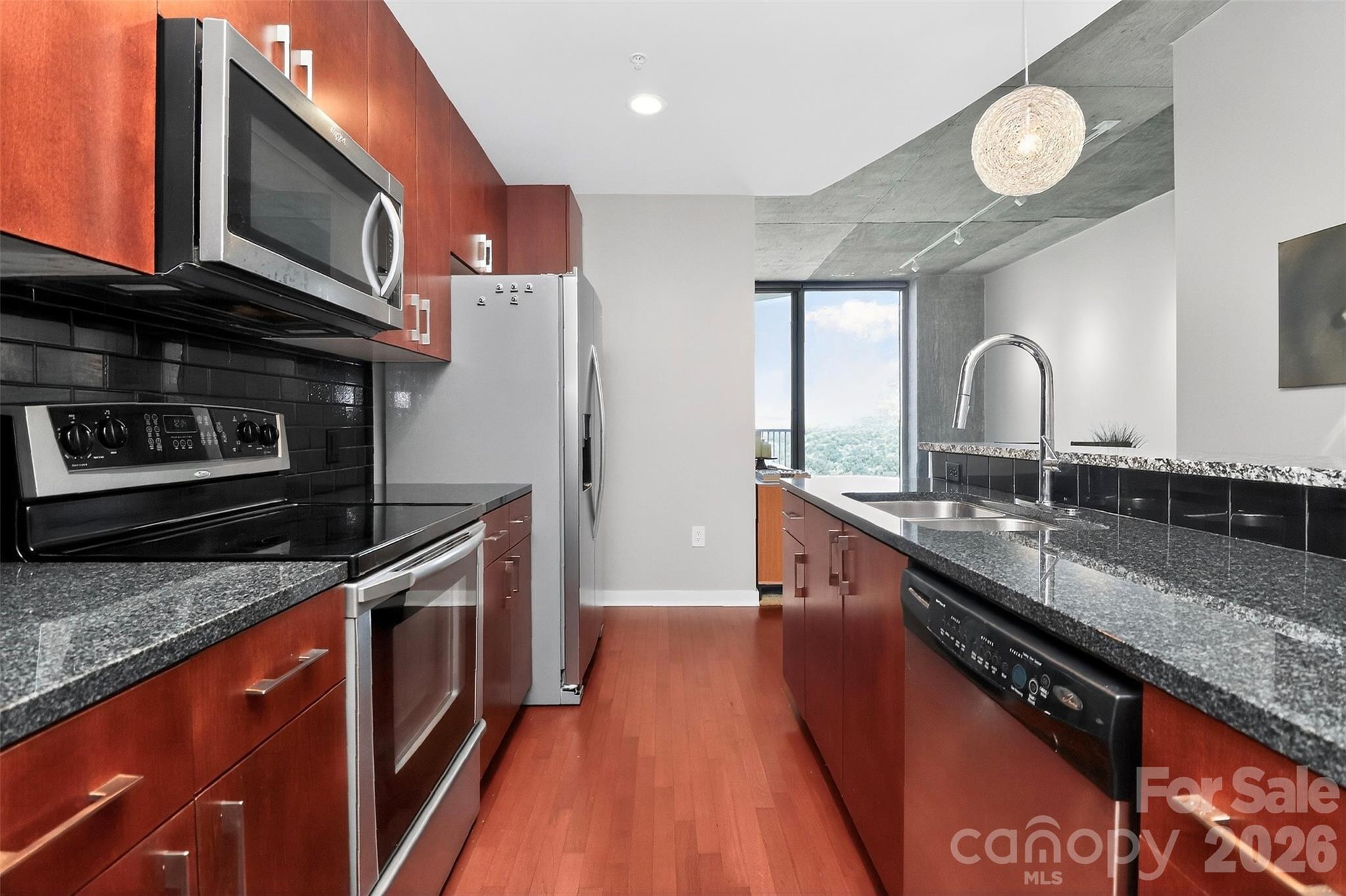 210 N Church Street #1512 — Charlotte