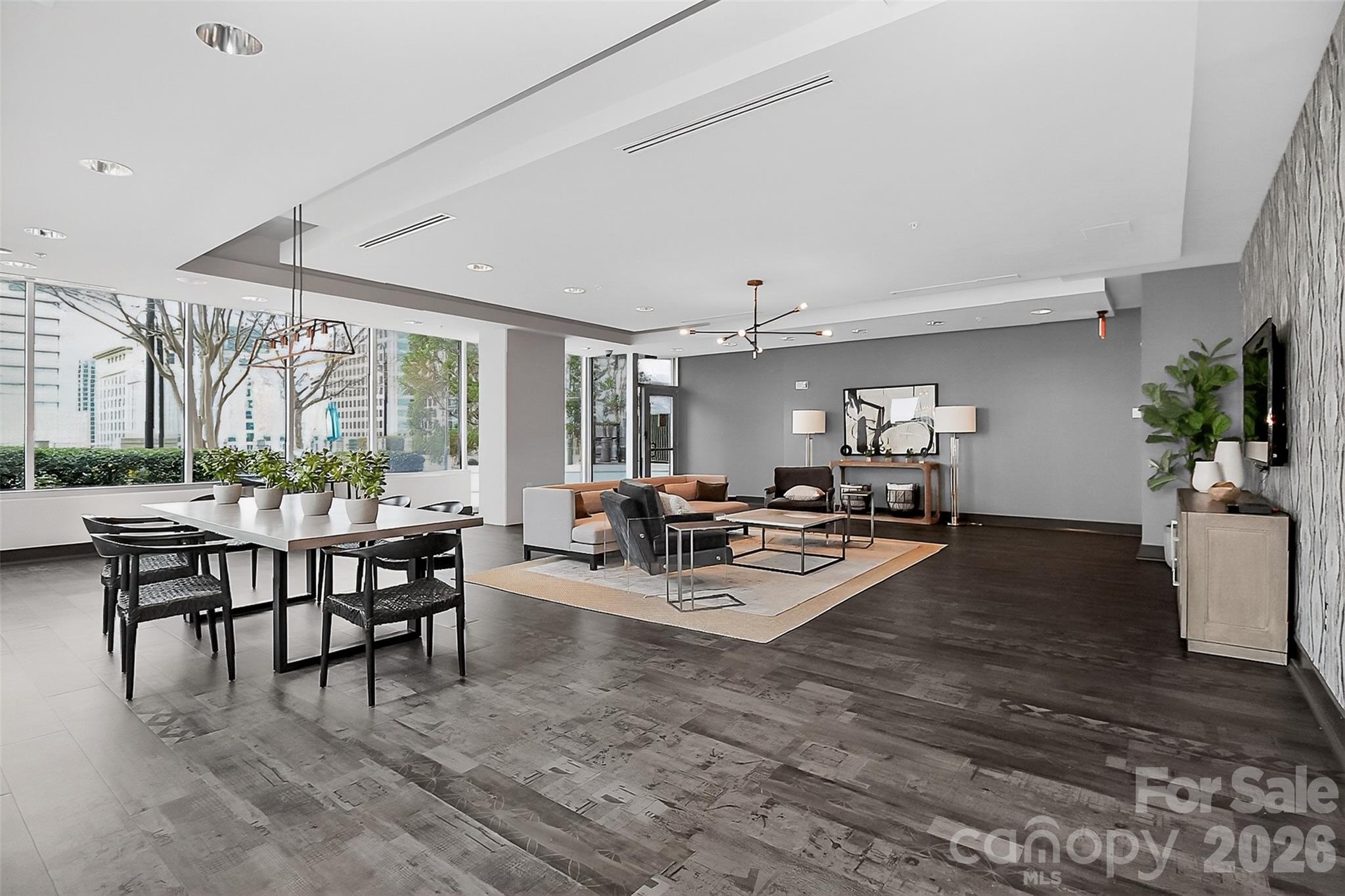 210 N Church Street #1512 — Charlotte