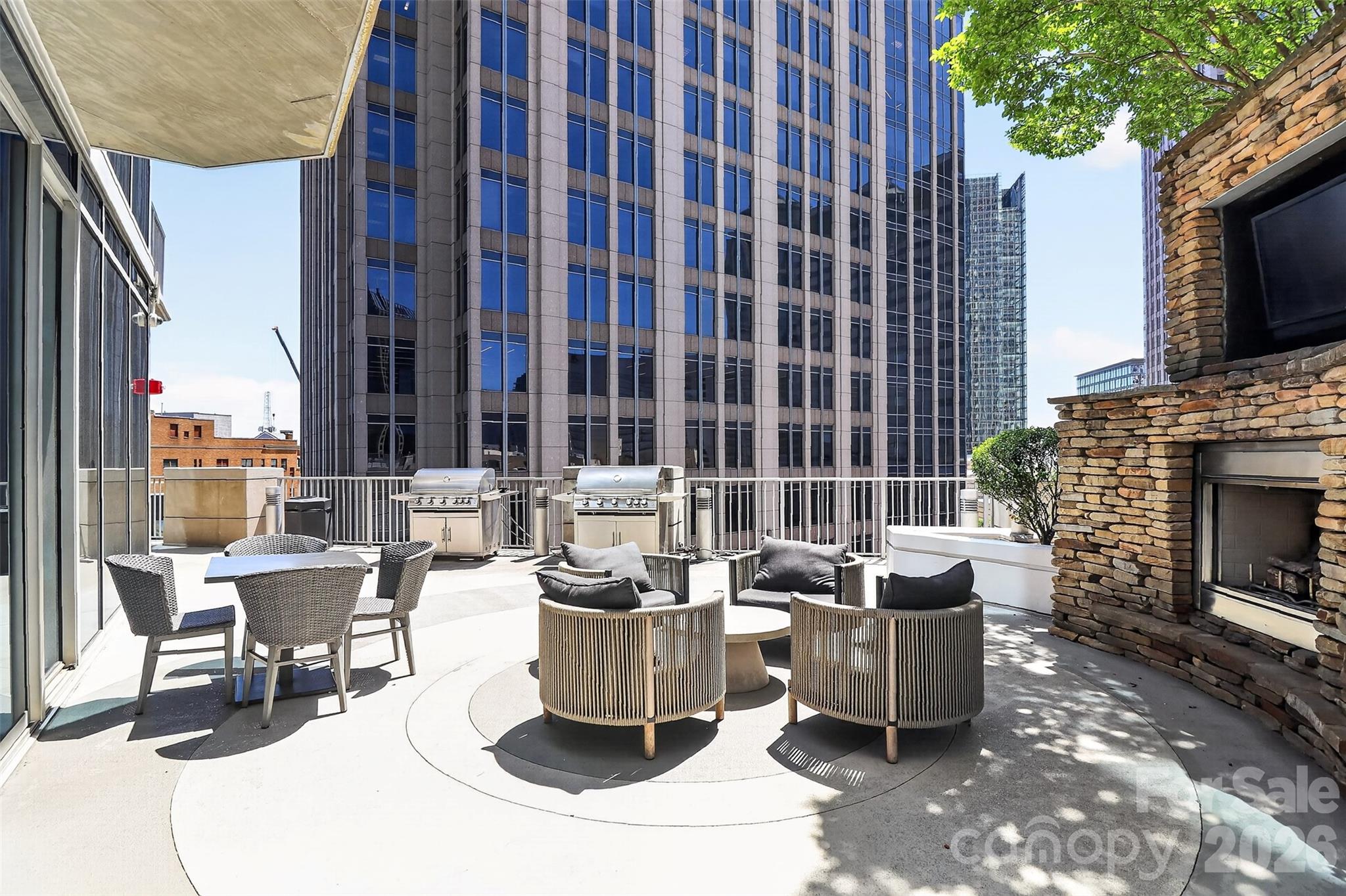 210 N Church Street #1512 — Charlotte