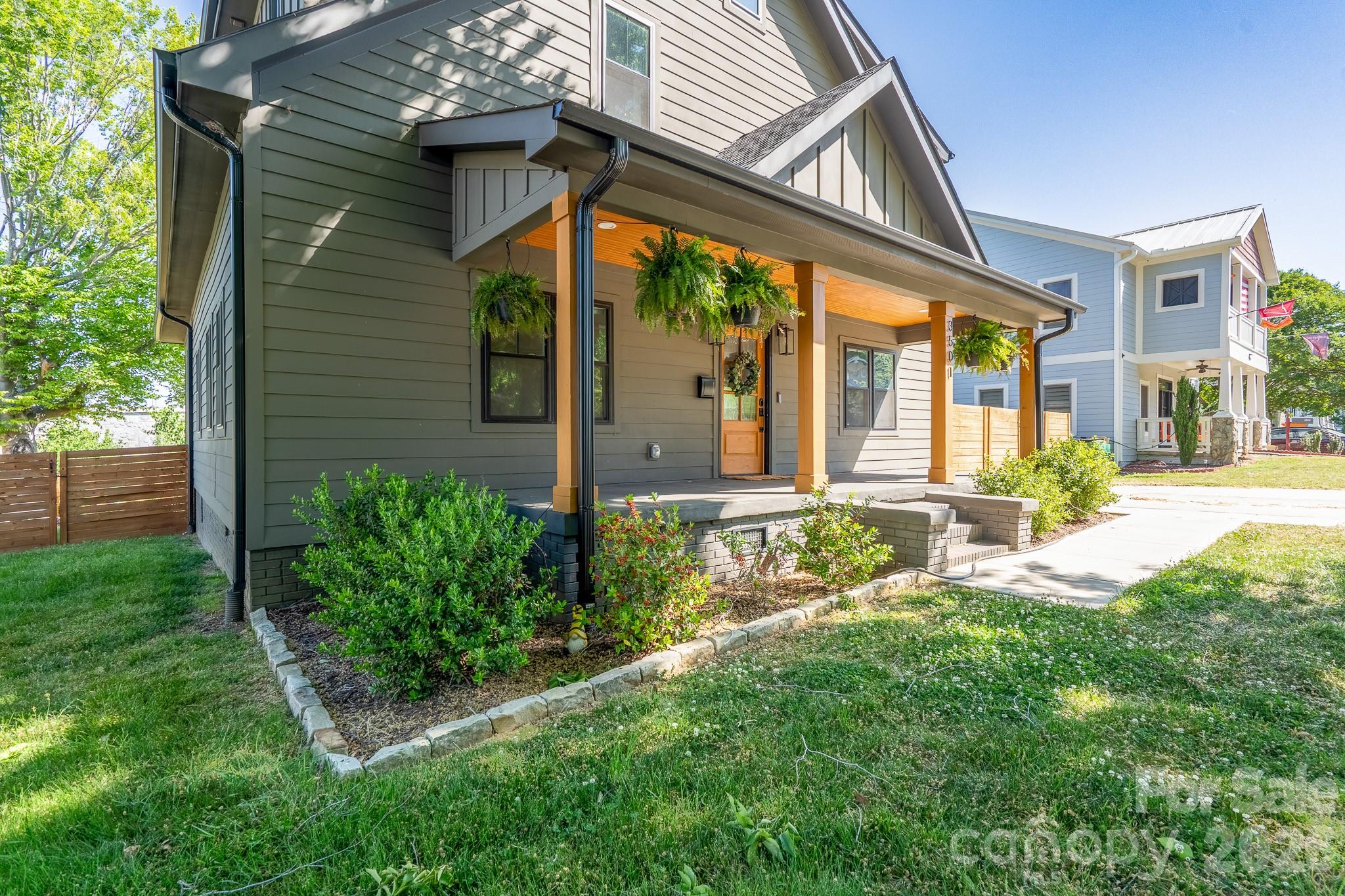 3501 Warp Street — Charlotte