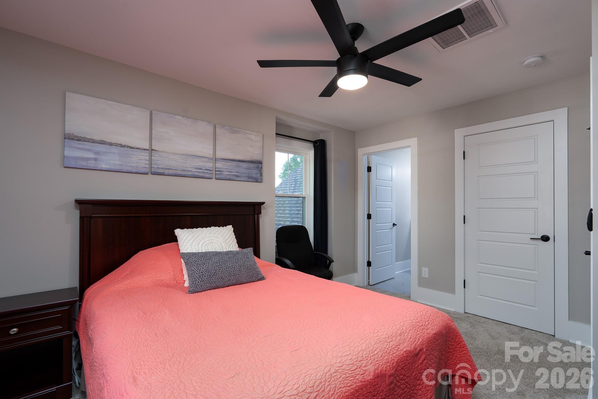 3501 Warp Street — Charlotte