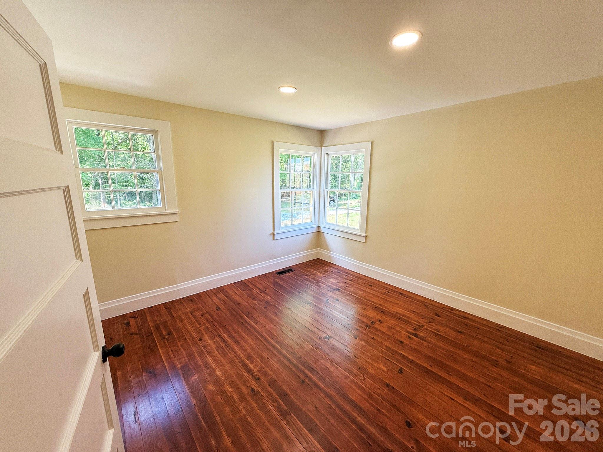 3322 Salisbury Highway — Cleveland