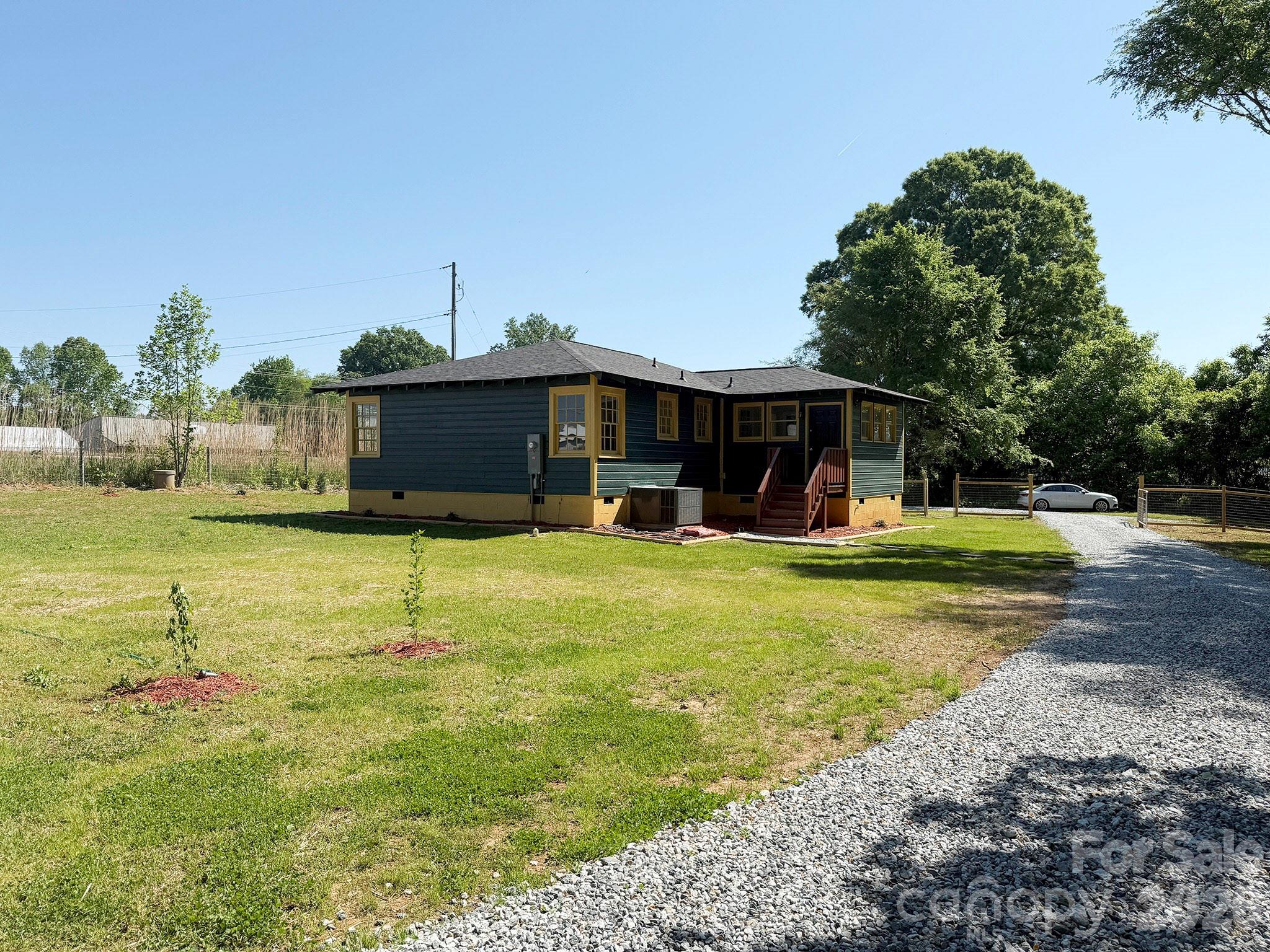 3322 Salisbury Highway — Cleveland