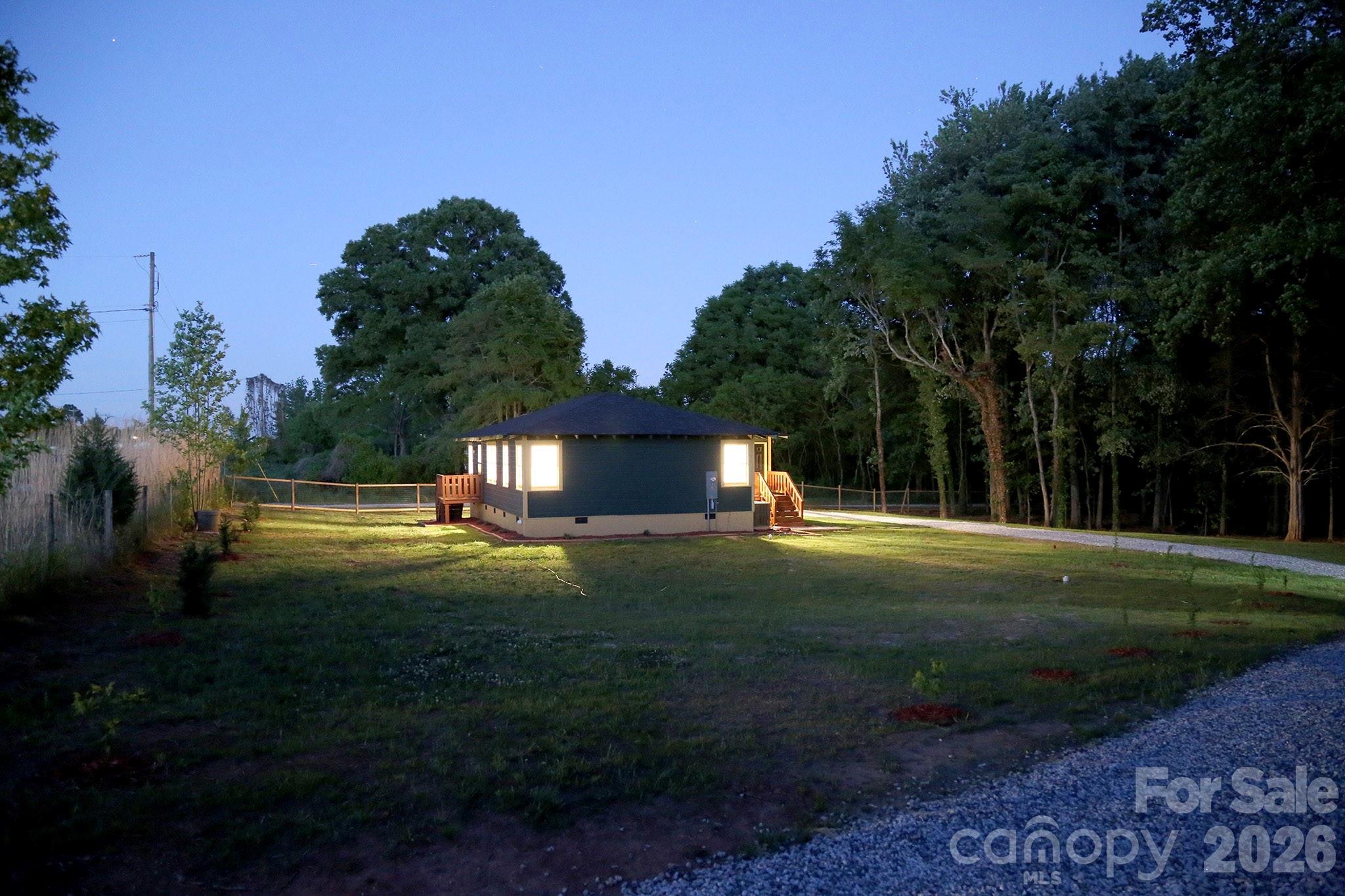 3322 Salisbury Highway — Cleveland