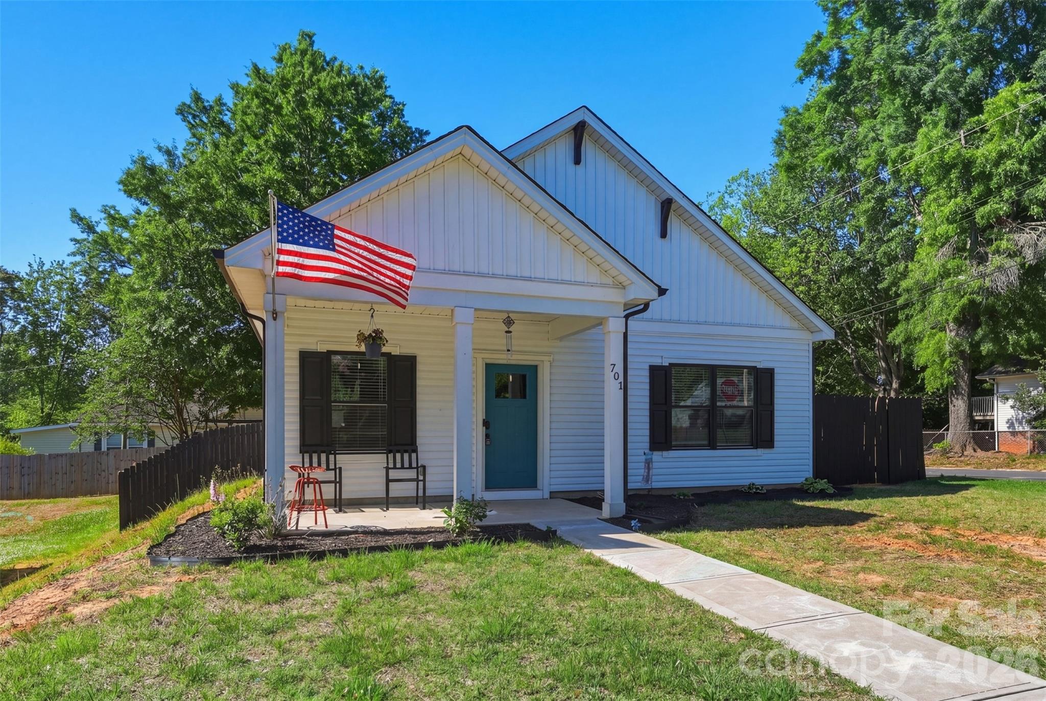701 E 3rd Avenue — Gastonia