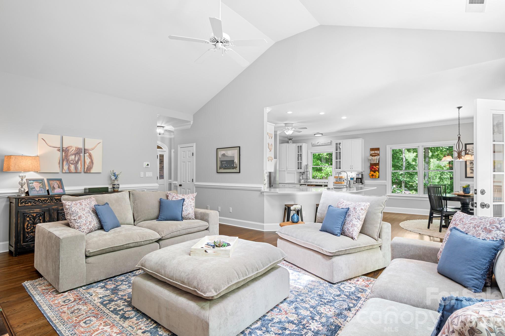 199 Buckingham Place Road — Mooresville