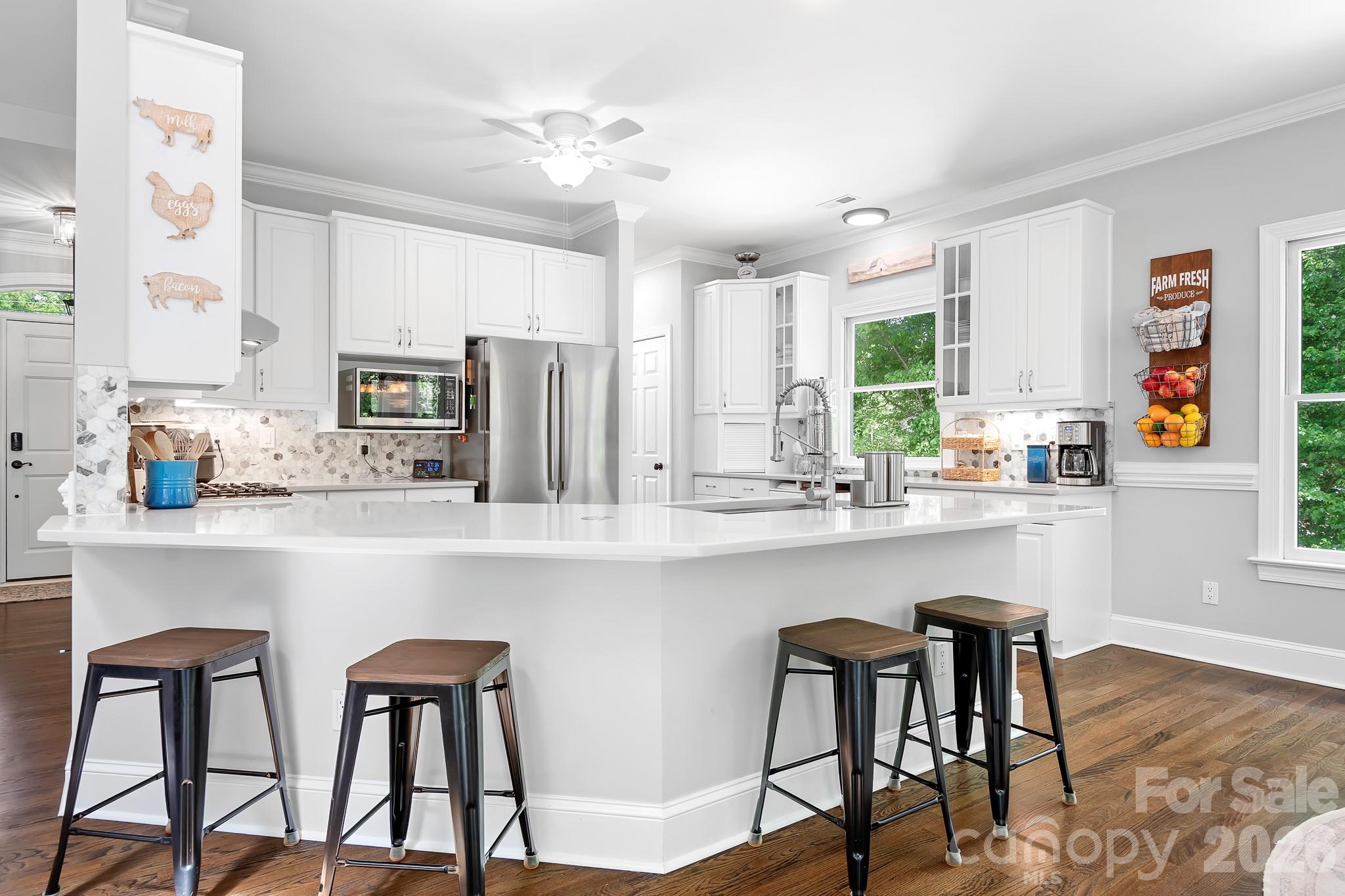 199 Buckingham Place Road — Mooresville