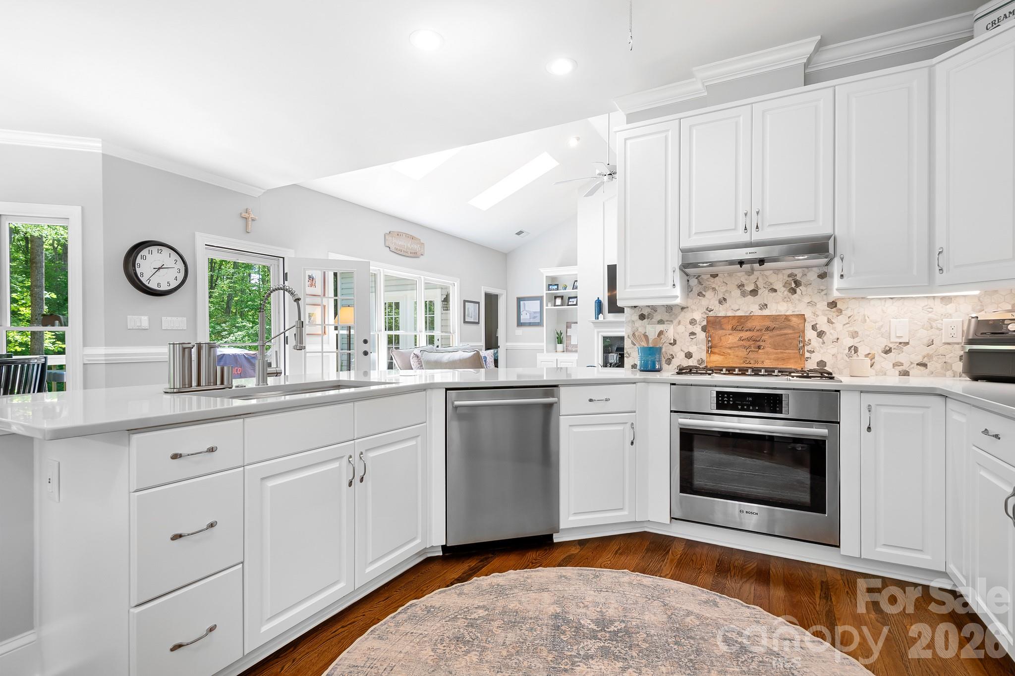 199 Buckingham Place Road — Mooresville